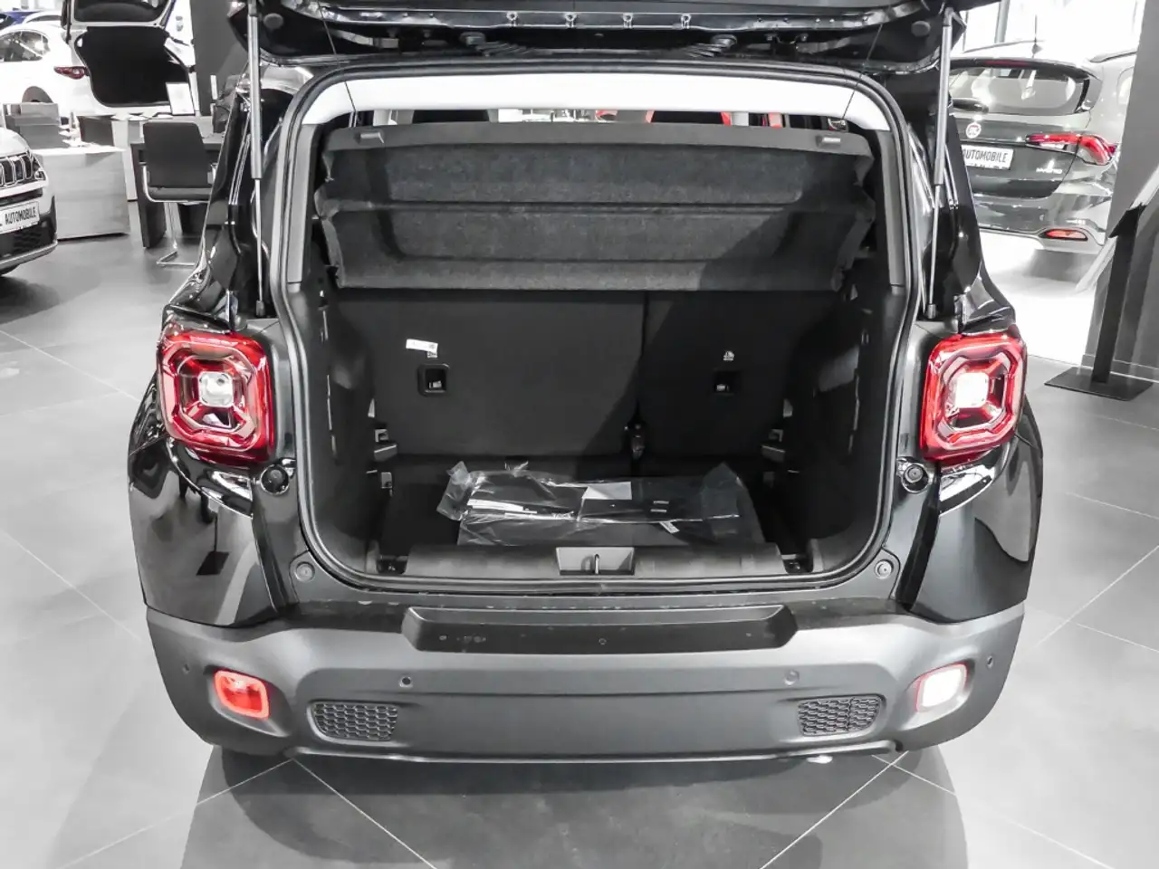 Jeep Renegade North Star Mild-Hybrid El. Panodach LED ACC Mehrzo 21