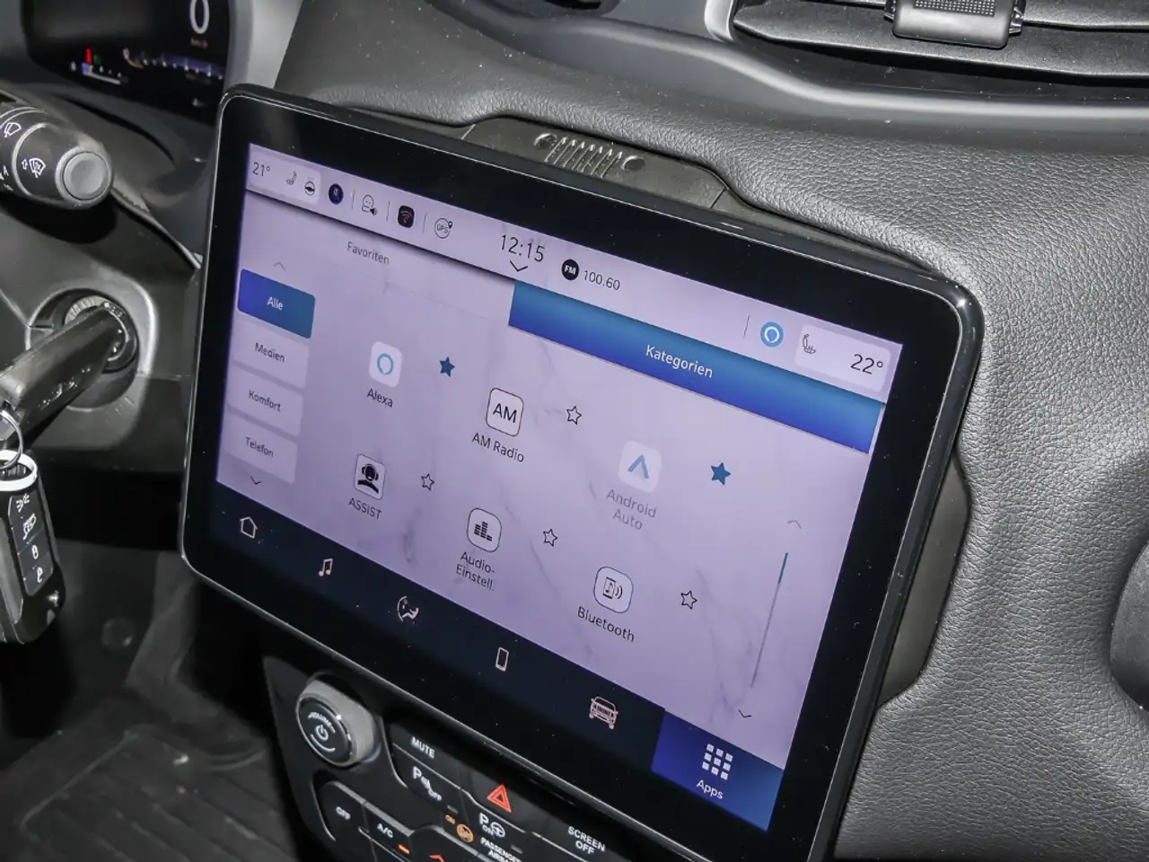 Jeep Renegade North Star Mild-Hybrid El. Panodach LED ACC Mehrzo 10