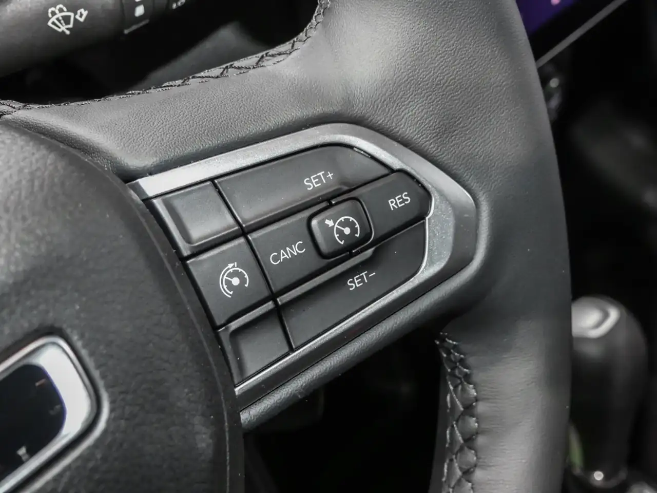 Jeep Renegade North Star Mild-Hybrid El. Panodach LED ACC Mehrzo 12