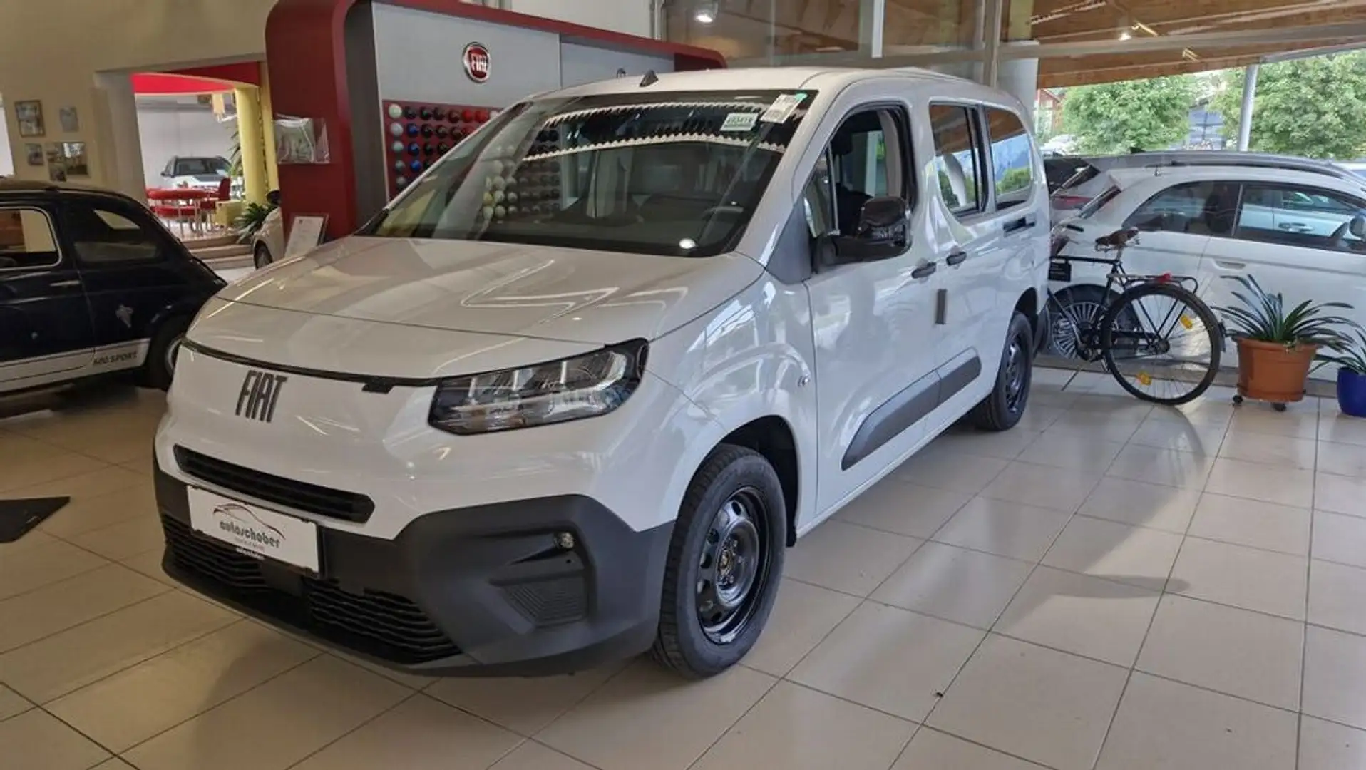 Fiat Doblo XL 1.5 BlueHDi 96 Basis White - 1
