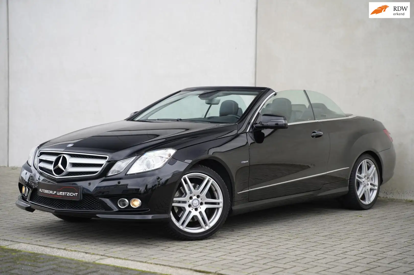 Mercedes-Benz E 200 Cabrio CGI Avantgarde AMG, Leder Schwarz - 1