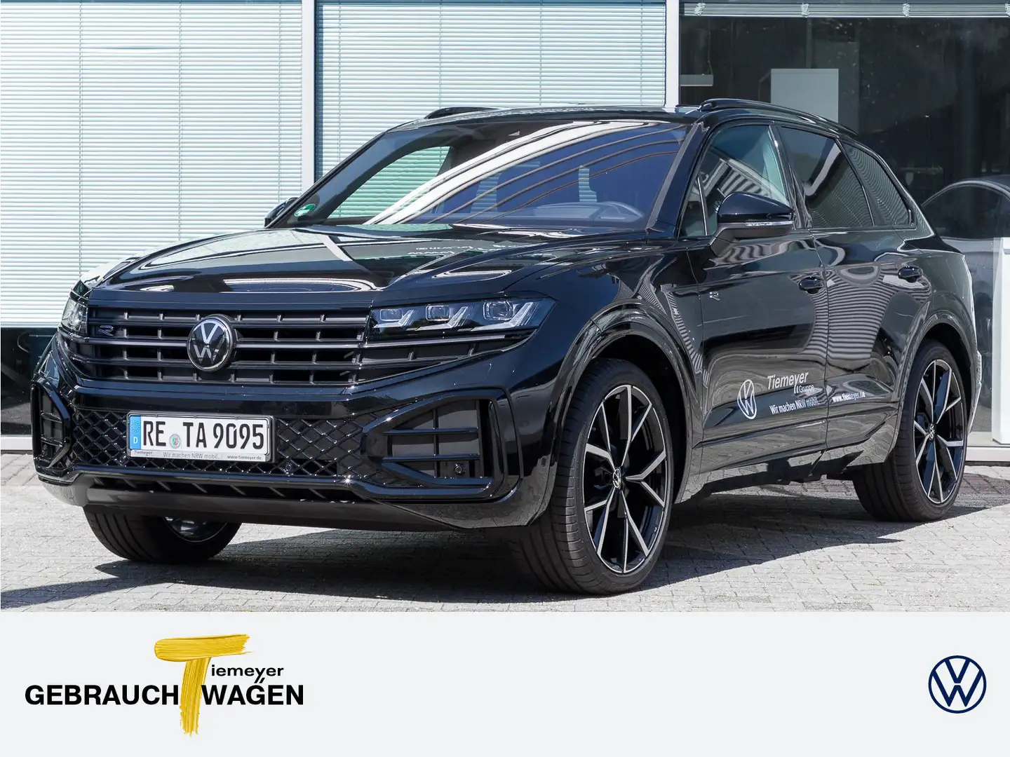 Volkswagen Touareg 3.0 TDI DSG R-LINE 4MOTION IQ.DRIVE HuD Чёрный - 1