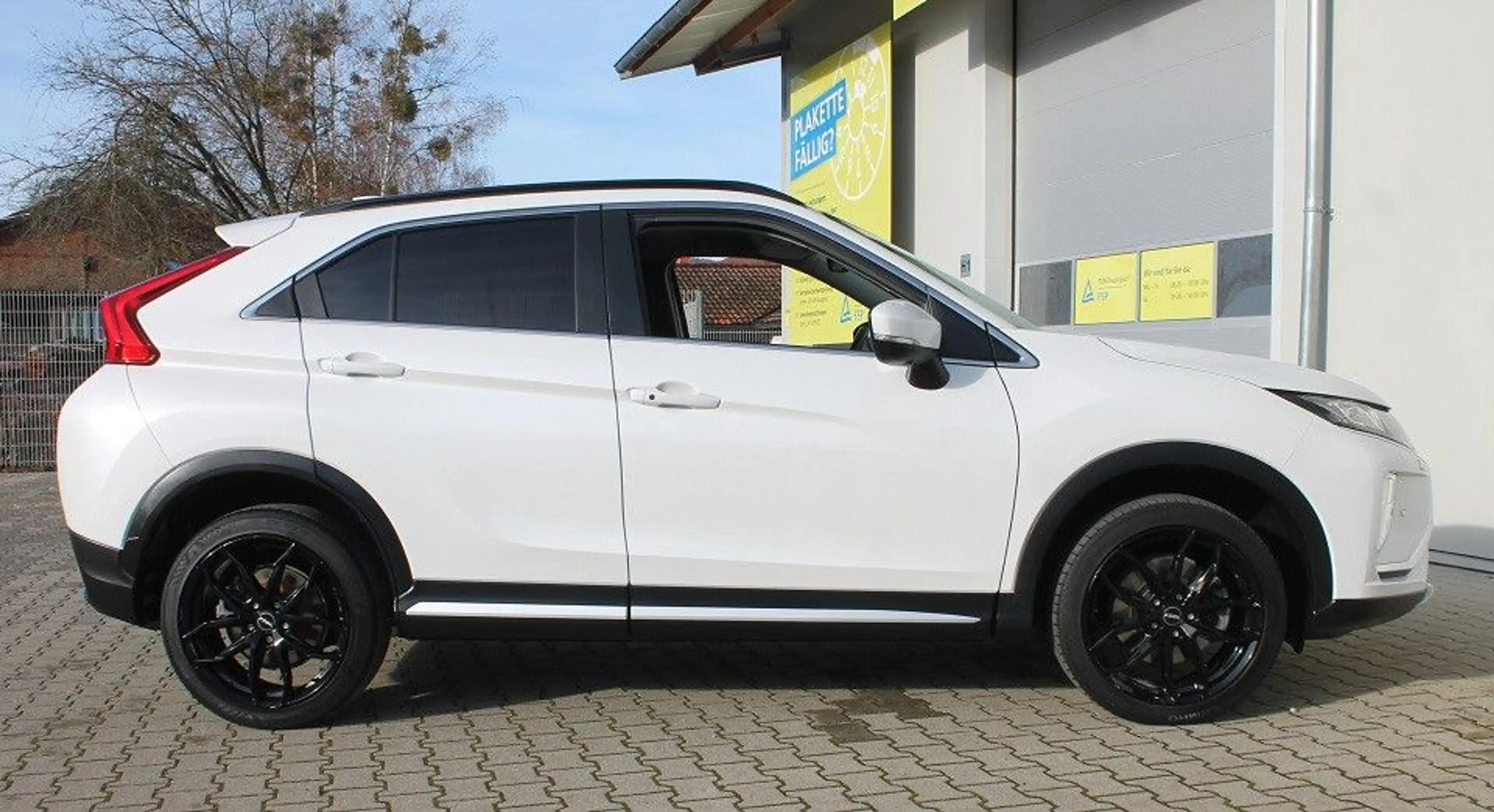 Mitsubishi Eclipse sehr gepfl.,mega Ausst.,Autom.,Finanz. — photo 7