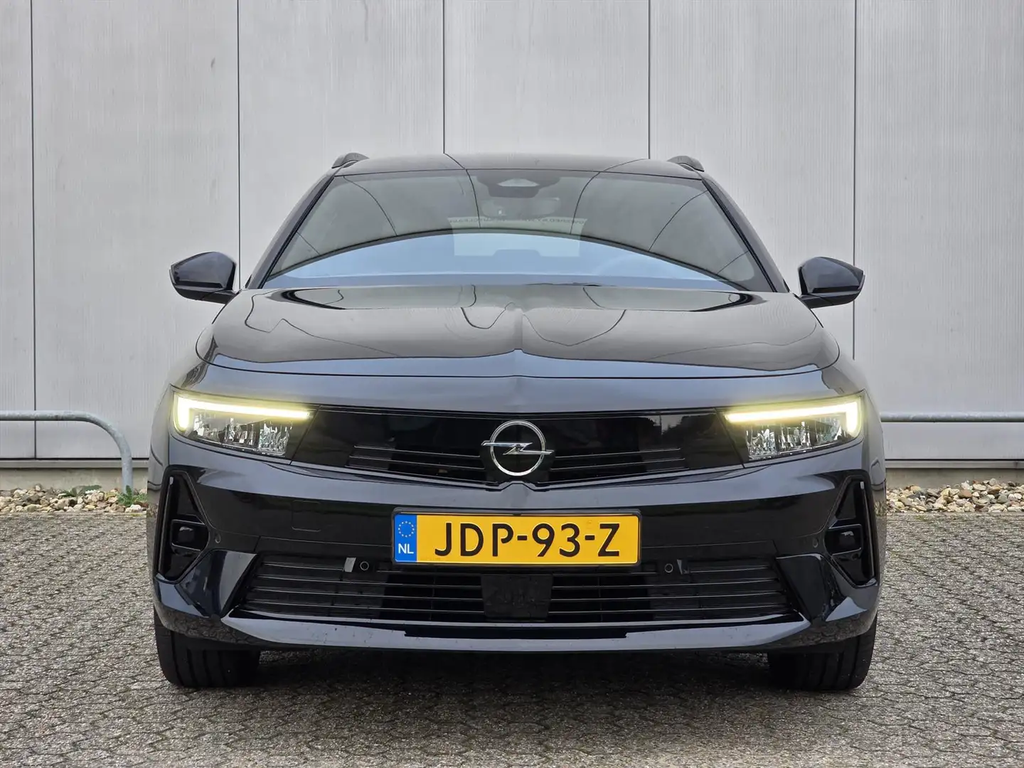 Opel Astra Sports Tourer EV 54kWh 156pk Business Edition | Na Schwarz - 2