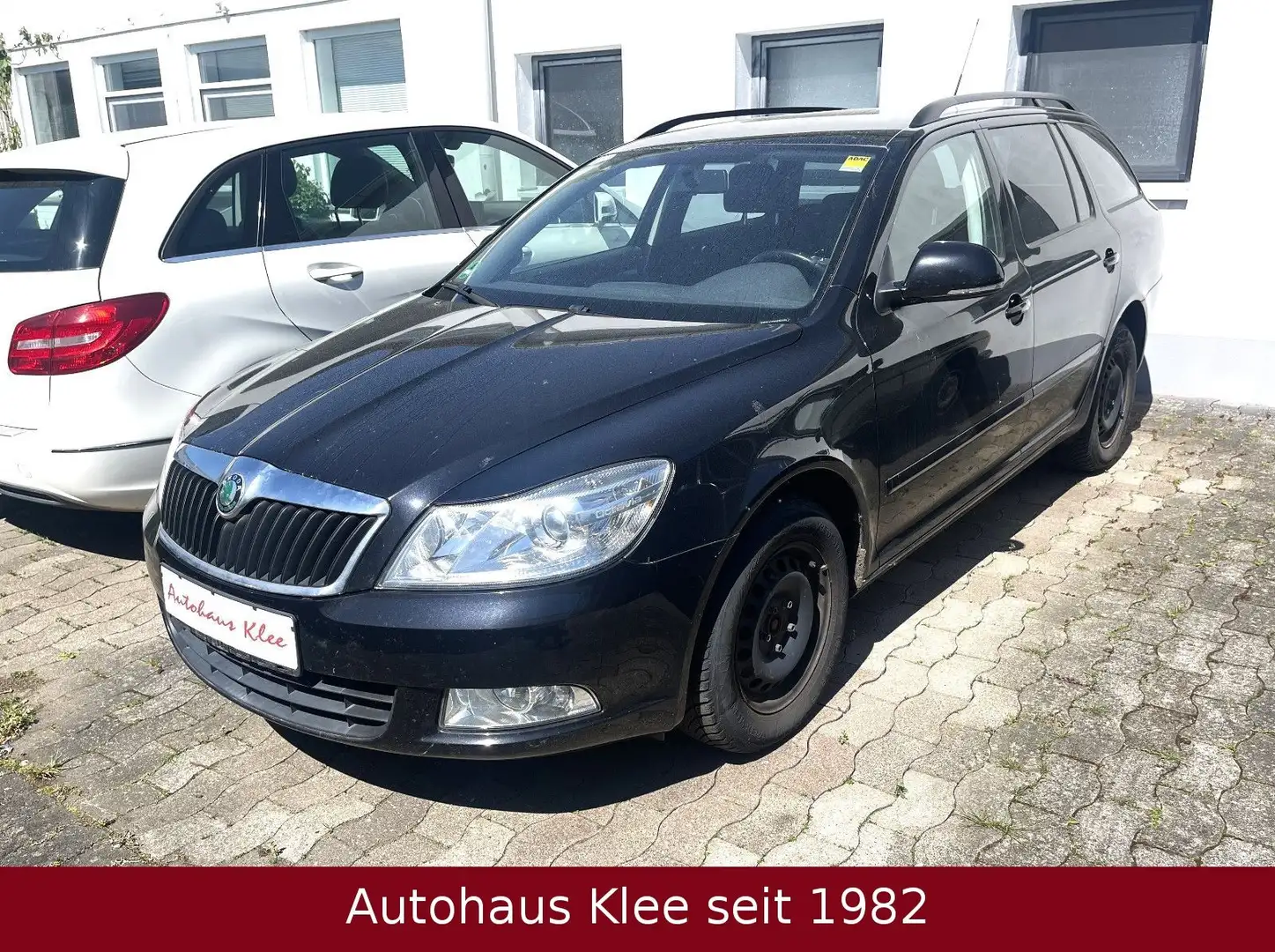 Skoda Octavia 1.6 TDI Combi *Motorproblem* Zwart - 2