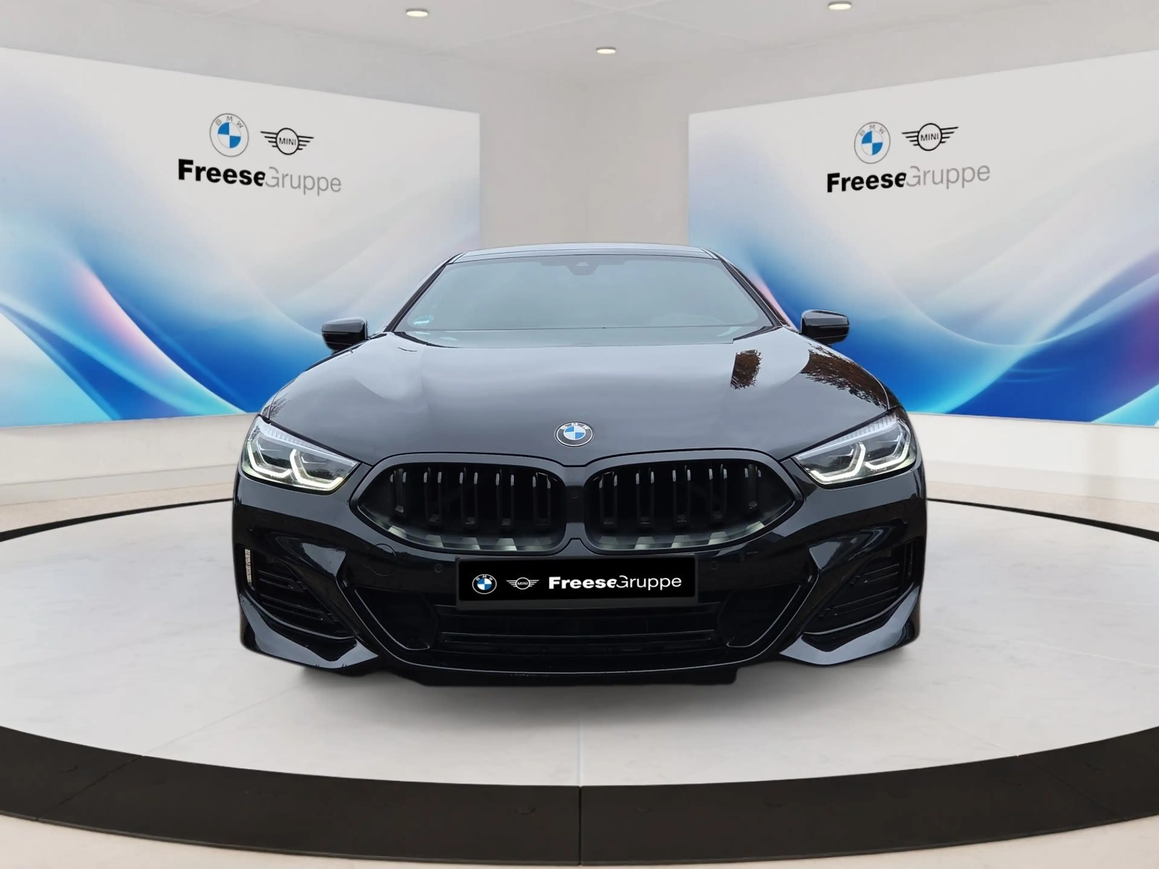 BMW 840 i HEAD-UP PANO RFK HIFI LORDOSE SPORTSITZE — photo 2