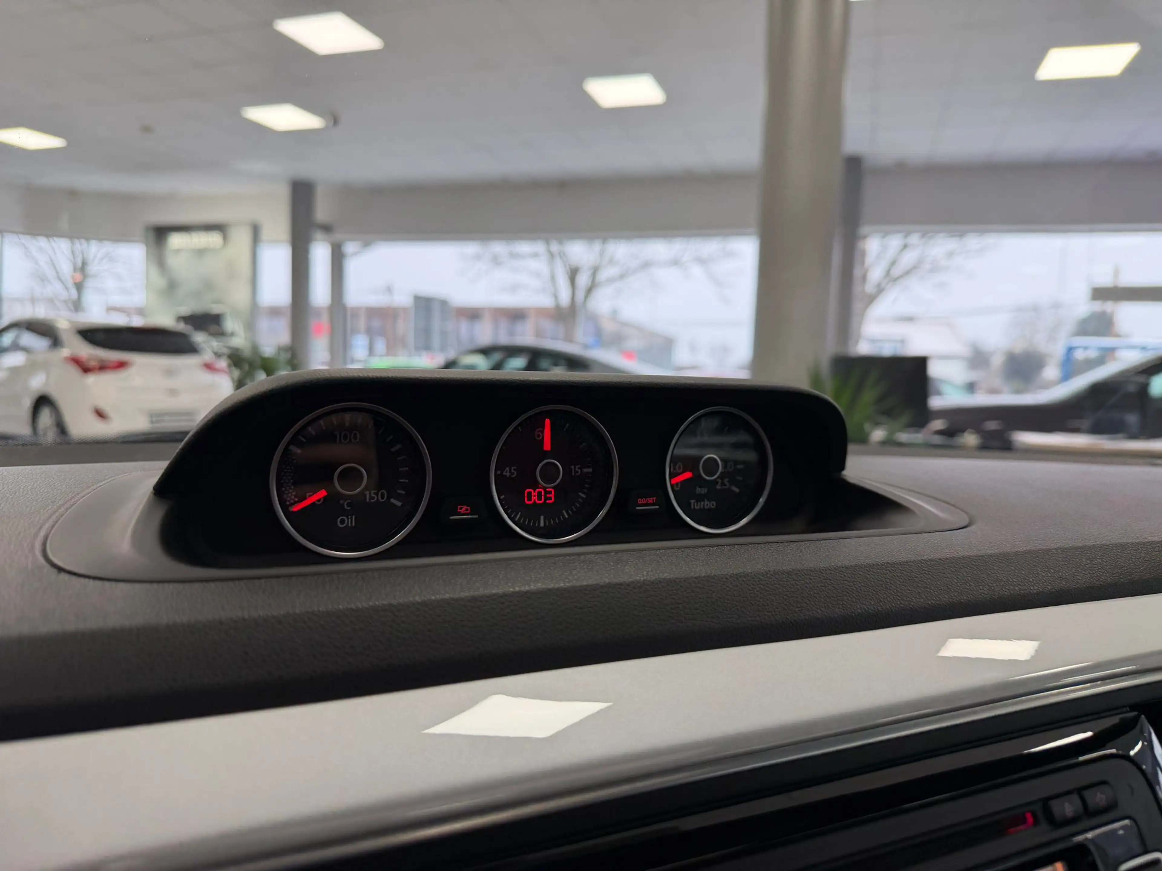 Volkswagen Beetle Sport 2.0 TSI*Leder*Bi-Xenon*PANO*MP3*ALS — photo 13