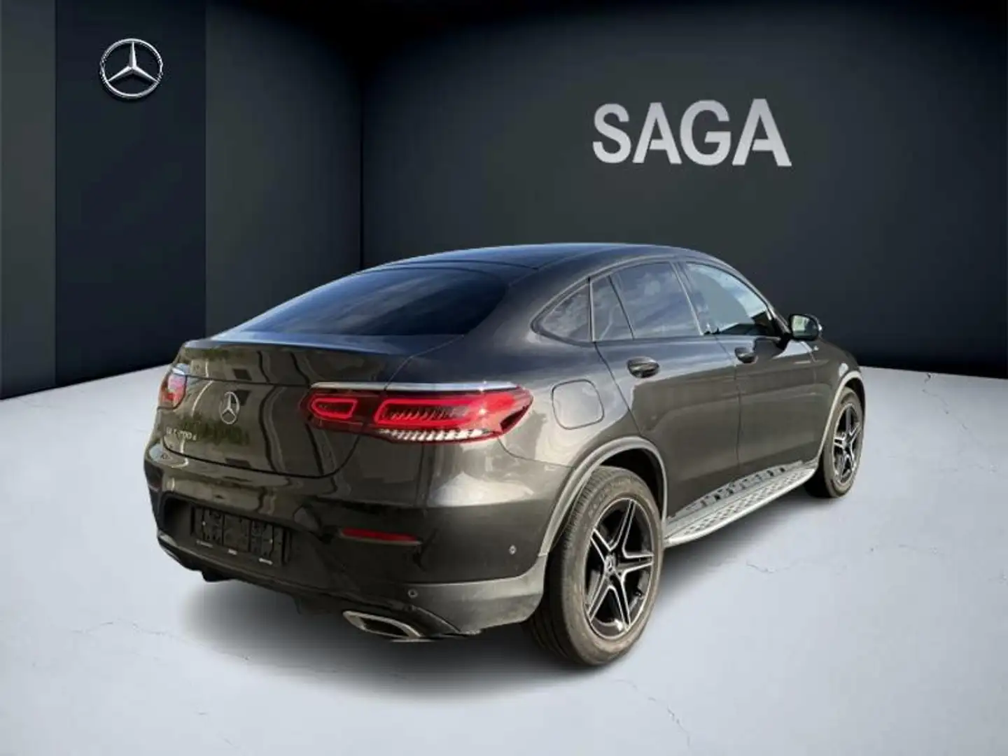 Mercedes-Benz GLC 200 d Coupé AMG Pack Night Zwart - 2