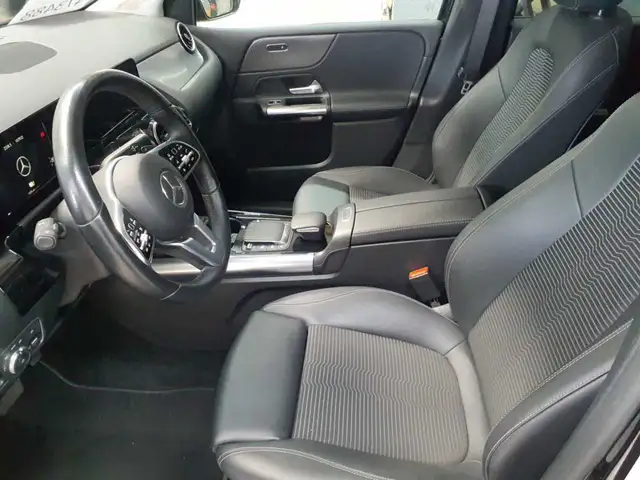 Mercedes-Benz B-Class view 7