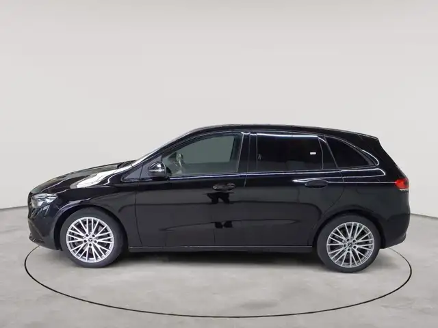 Mercedes-Benz B-Class view 6