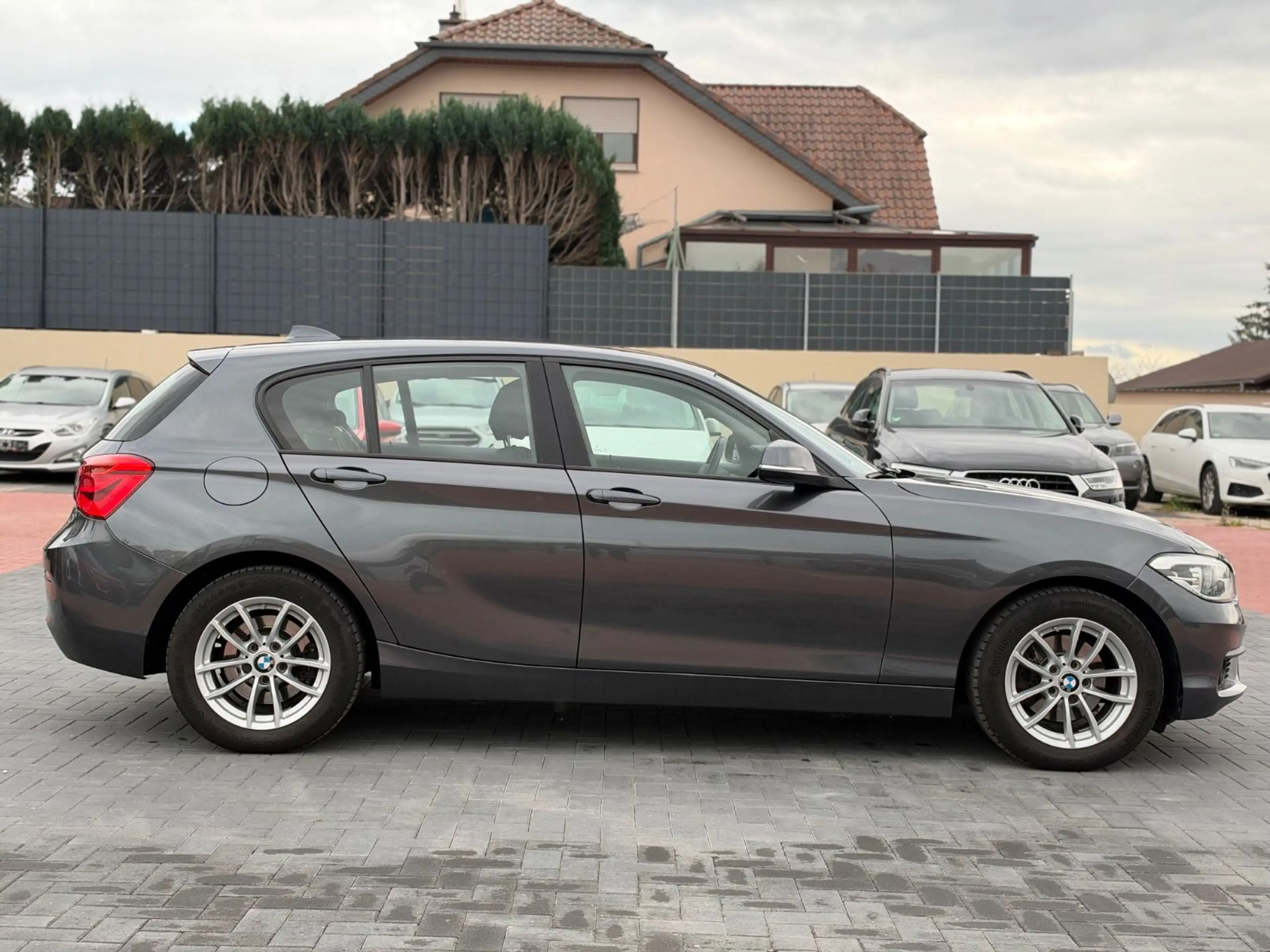 BMW 120 d 5-trg. Advantage *Business*LED*SHZ*PDC* — photo 4