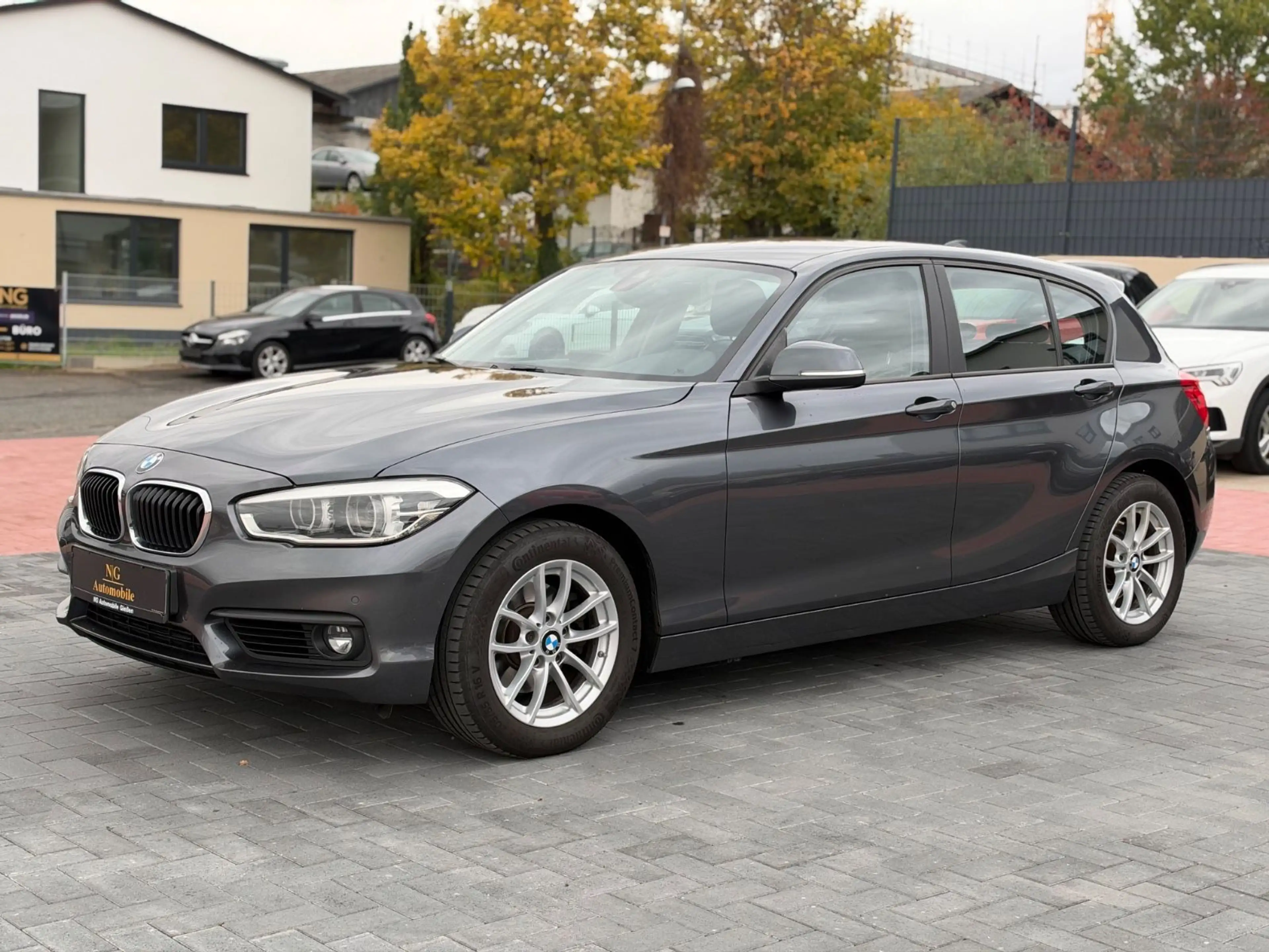 BMW 120 d 5-trg. Advantage *Business*LED*SHZ*PDC*