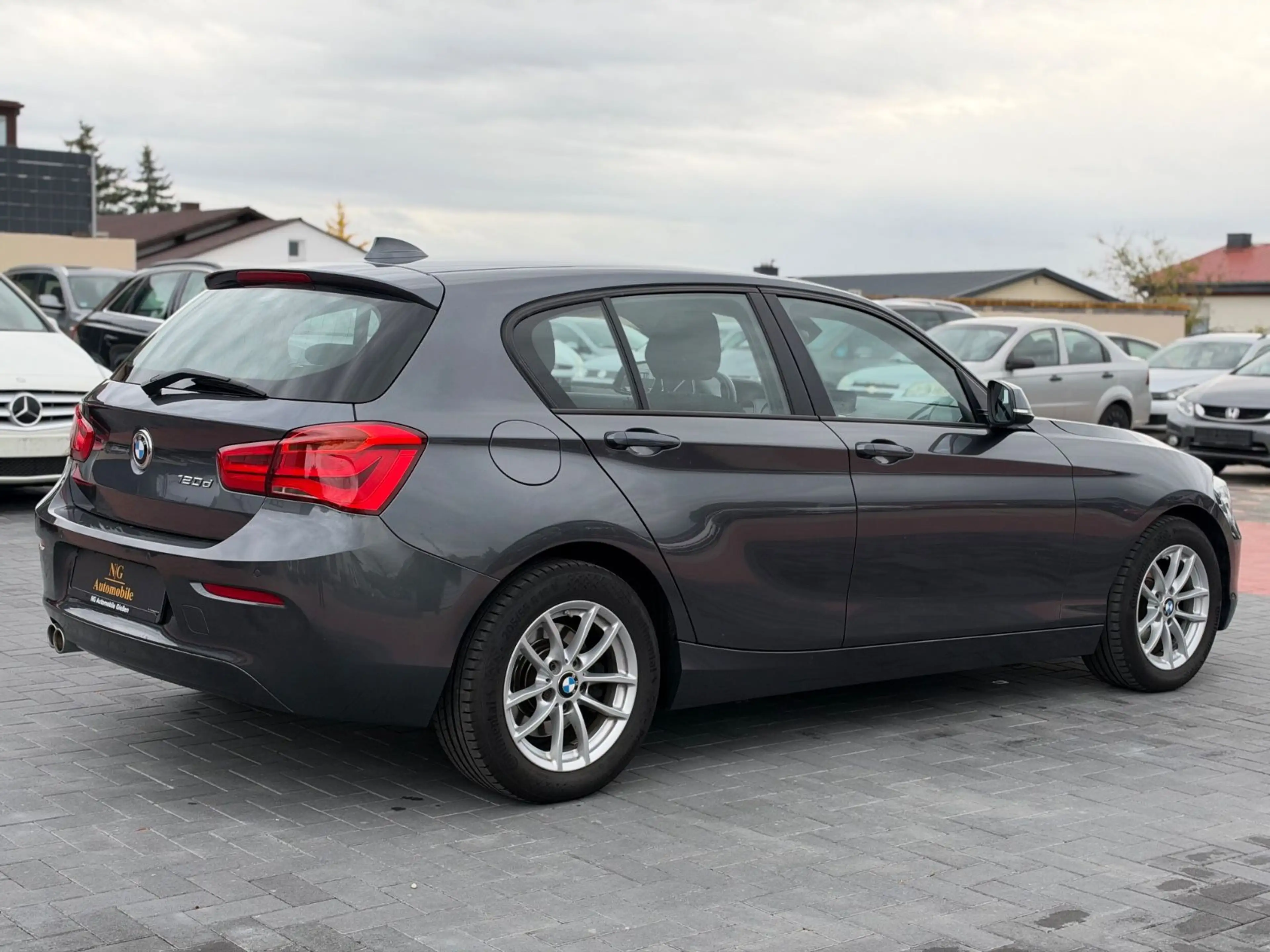 BMW 120 d 5-trg. Advantage *Business*LED*SHZ*PDC* — photo 5