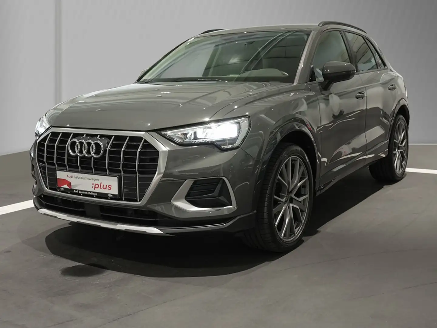 Audi Q3 35 TDI advanced Navi ACC AHK PDC+ Gris - 2