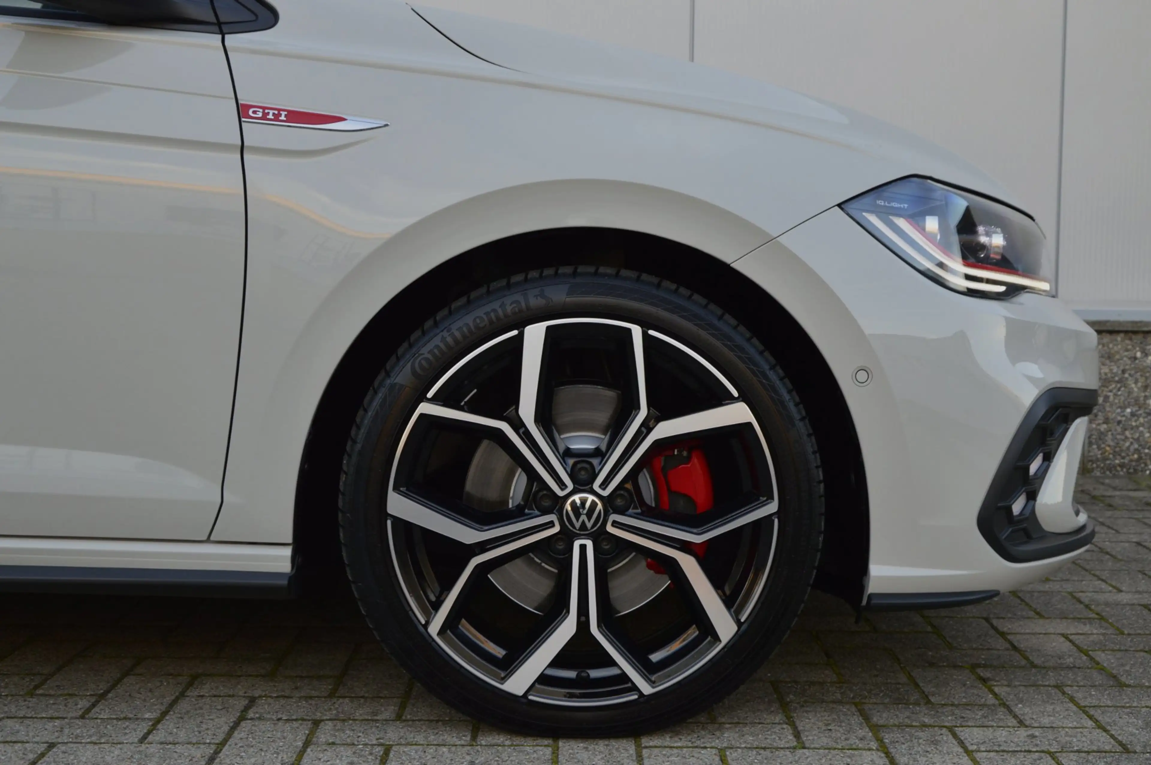 Volkswagen Polo GTI 2.0 TSI Edition IQ DSG7 207pk 2024 — photo 11