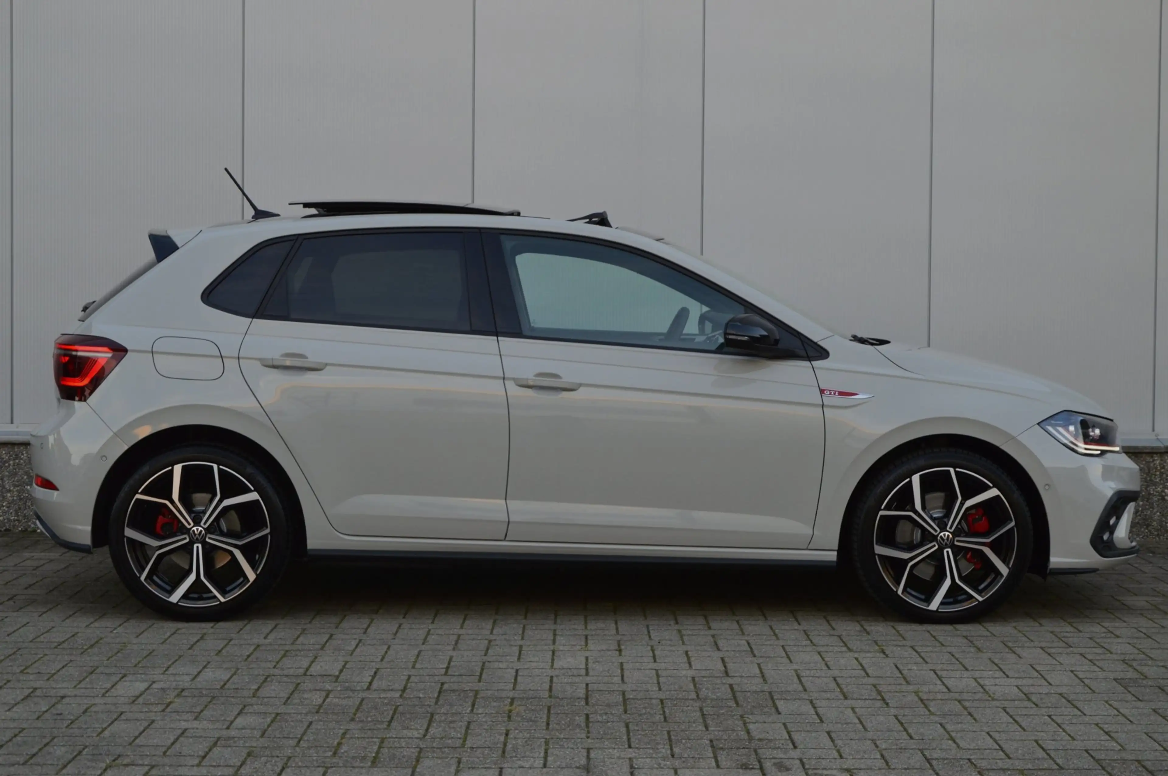 Volkswagen Polo GTI 2.0 TSI Edition IQ DSG7 207pk 2024 — photo 10