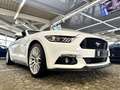 Ford Mustang GT 5.0 V8 Aut.1.Hd| UNFALLFREI |DE | COC Wit - thumbnail 4