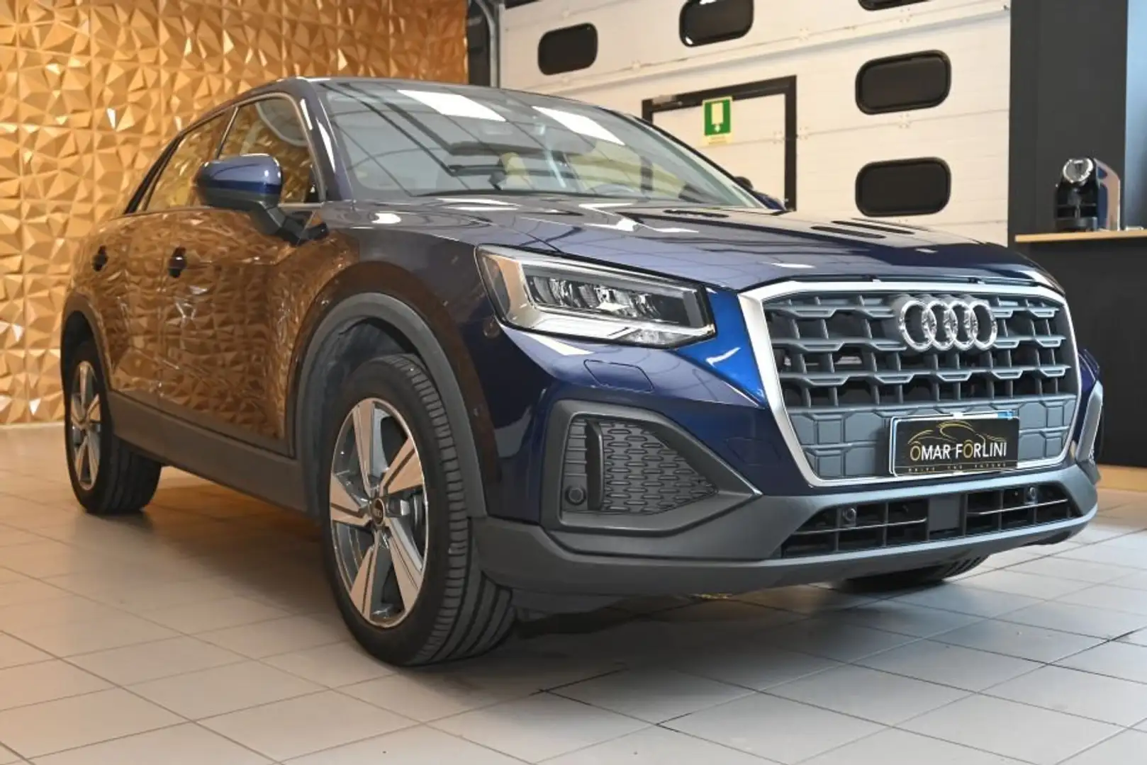 Audi Q2 35TFSI S-TR.BUSINESS PLUS ADVAN.RADAR 18"NAVI FULL Blu/Azzurro - 2