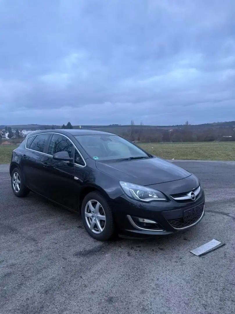 Opel Astra 2.0 CDTI ENERGY - 1