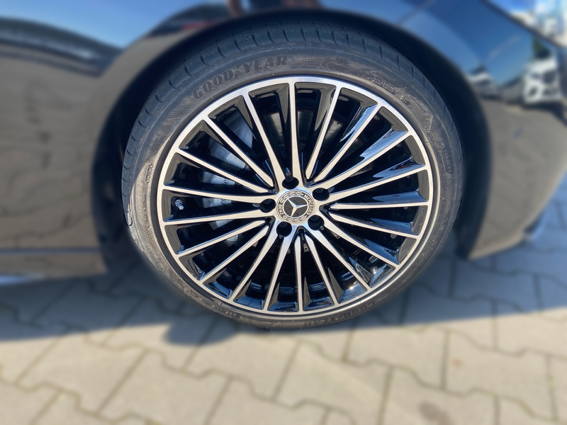 Mercedes-Benz C 300 d T AMG+Kam+LED+Night+Navi+L-Hzg.+Totwink. — photo 8