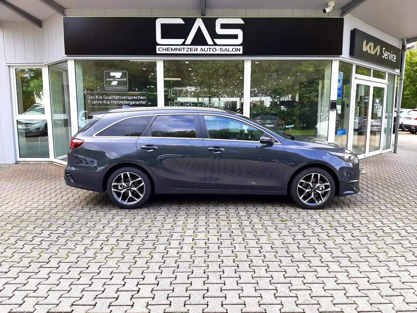 Kia Ceed SW / cee'd SW 1.5T 140 DCT Gold Plus LED NAVI MJ25 Gris - 2