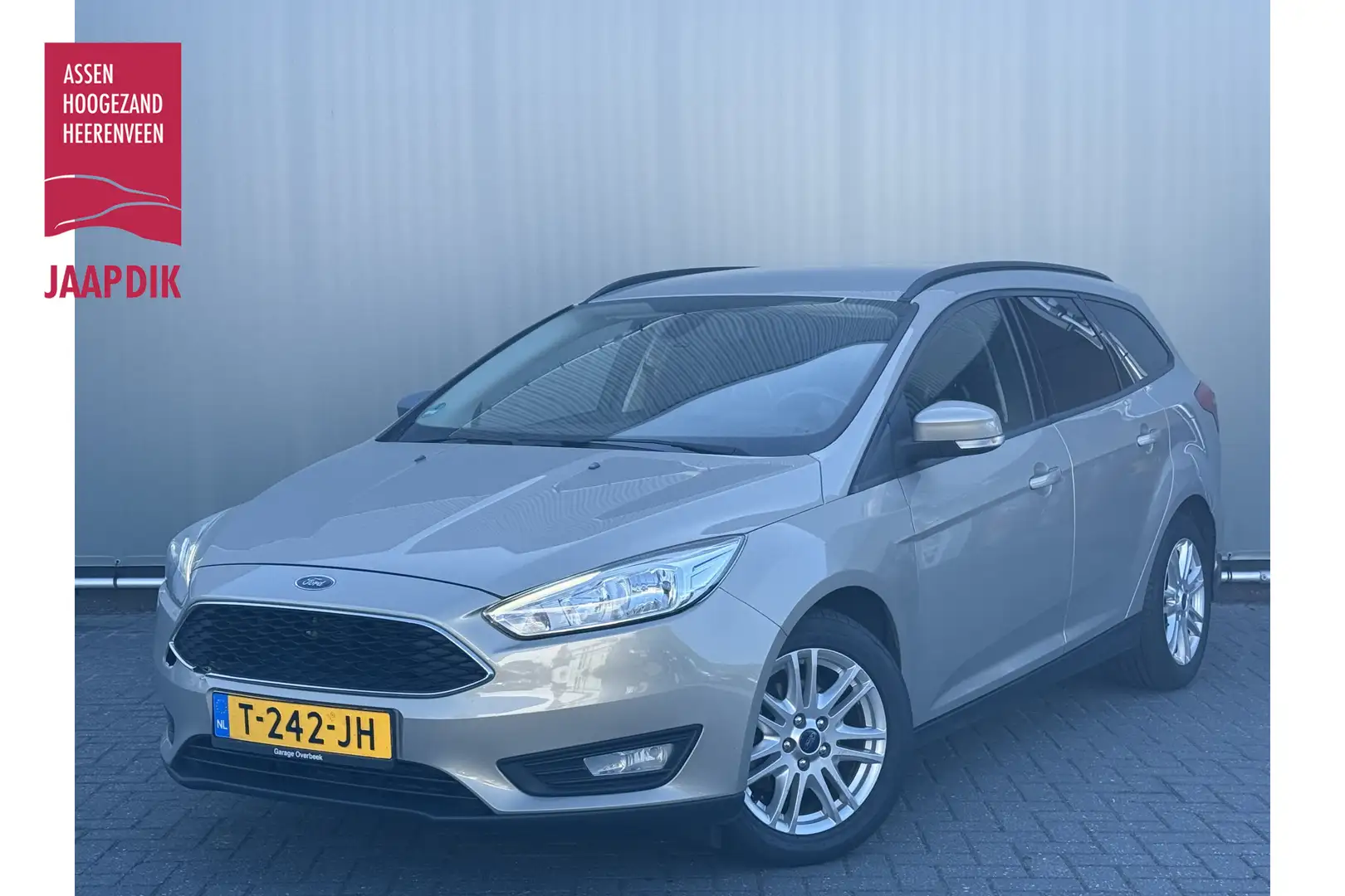 Ford Focus Wagon BWJ 2015 1.0 101 PK Trend Edition AIRCO | NA Gris - 1
