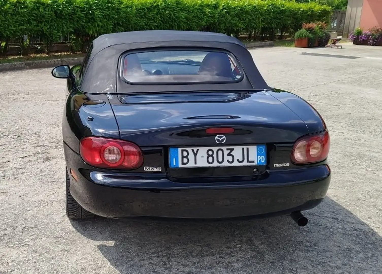 Mazda MX-5 NBFL 1.6 Černá - 2