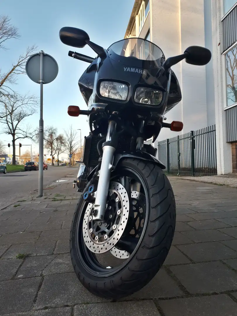 Yamaha FZ 6 Fazer 600 Schwarz - 2