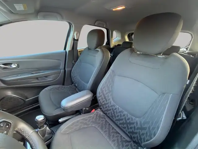Renault Captur view 9