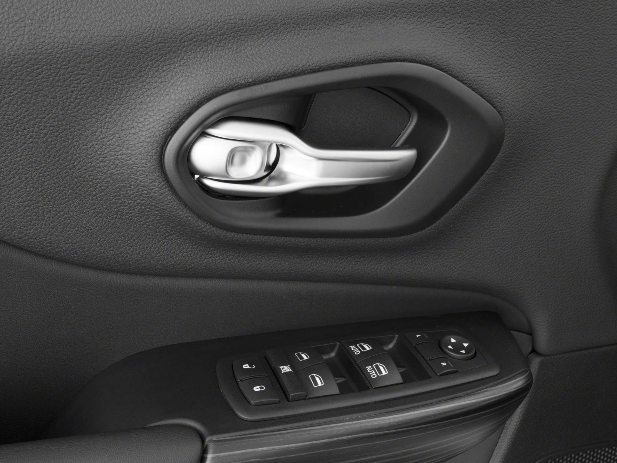 used 2015 Jeep Cherokee car