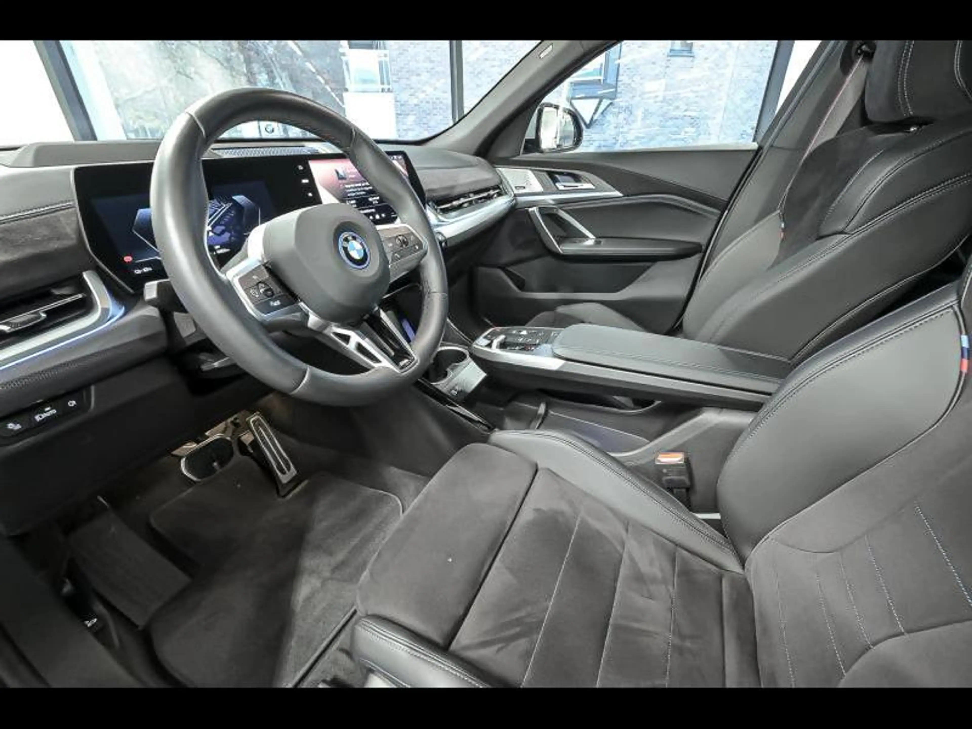 BMW iX2 xDrive30|MsportPro|H&K|Pano|Hud|360Cam — photo 5