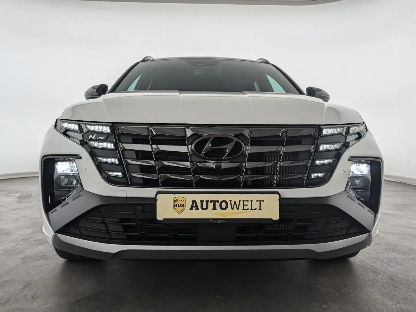 Hyundai TUCSON Tucson 1.6 CRDi N Line Mild-Hybrid 2WD LED+NAVI+ Weiß - 2