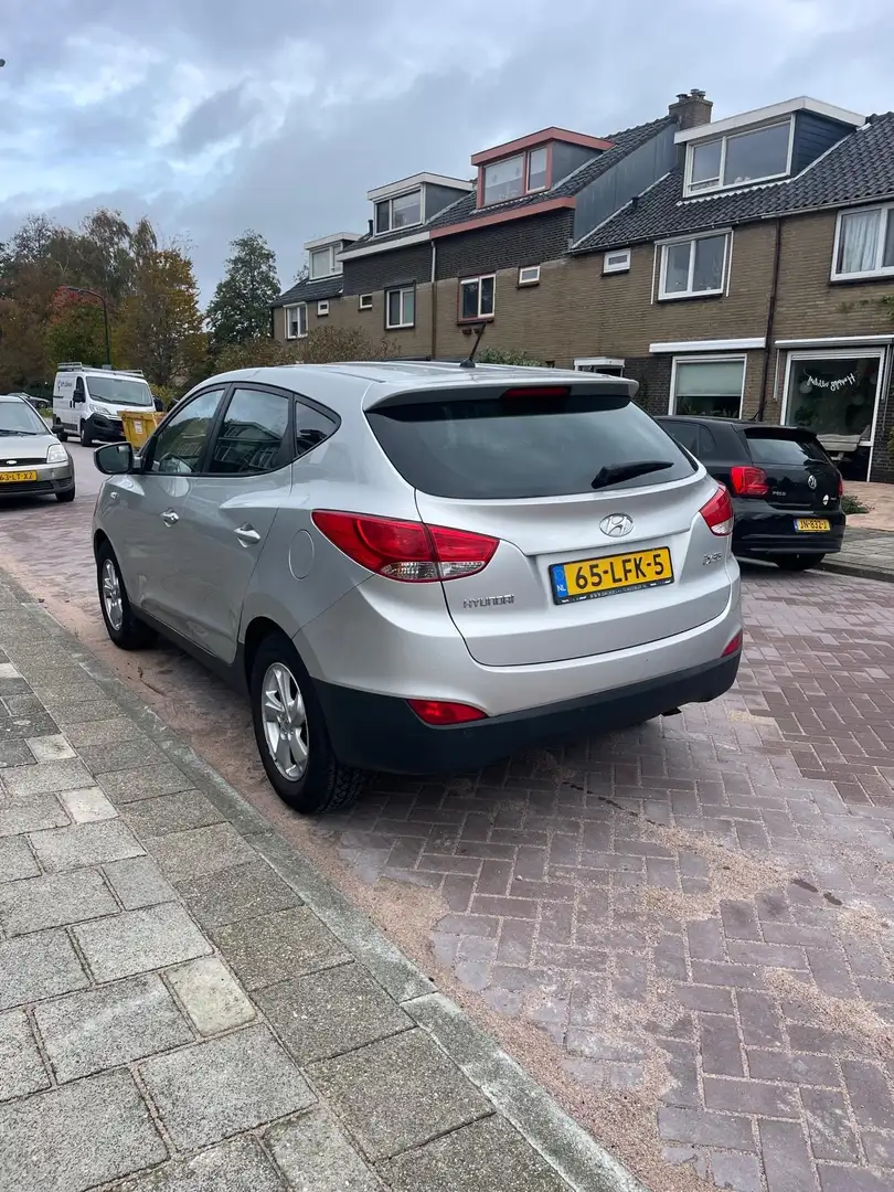 Hyundai iX35 2.0i Dynamic Grijs - 2