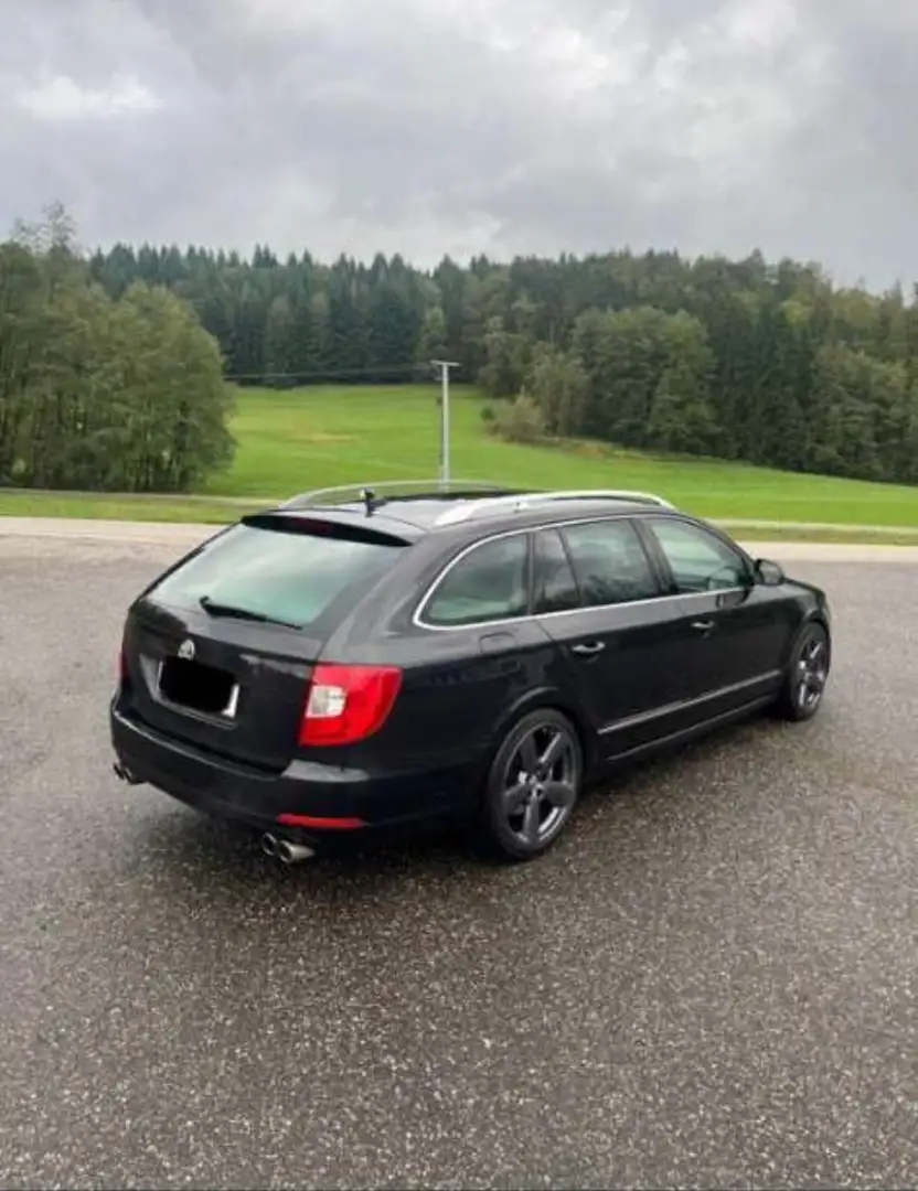 Skoda Superb Combi 4x4 Elegance 3,6 V6 FSI DSG - 2