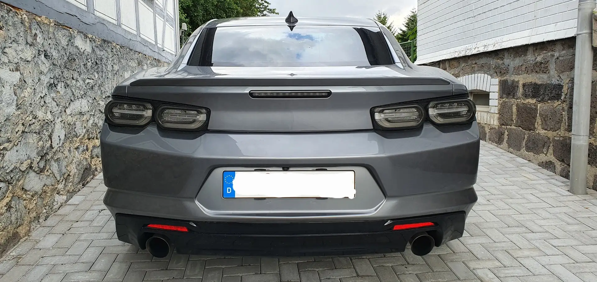 Chevrolet Camaro Coupé 3.6L V6 RS 2LT *TUNING* Grau - 2