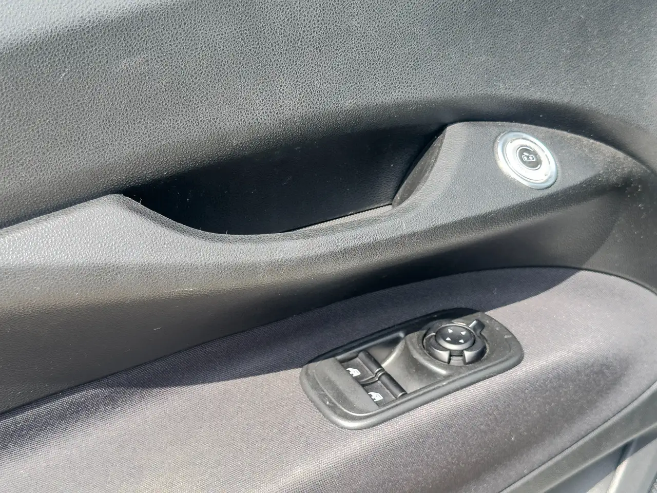 Fiat 500e Cabrio 43 kWh Long Range / Camera / 10″ Touchscreen 20