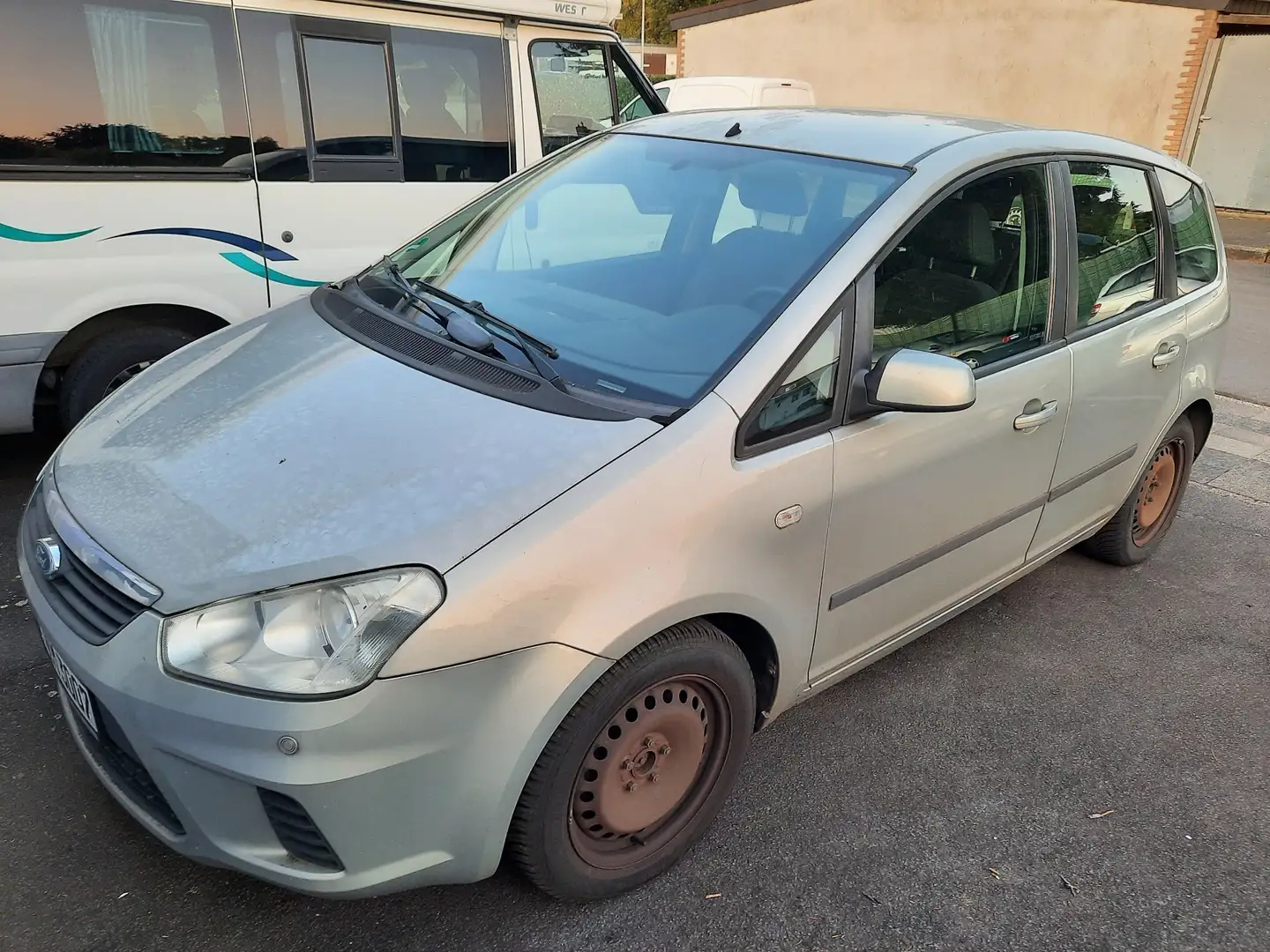 Ford C-Max 1.6 Ambiente - 2