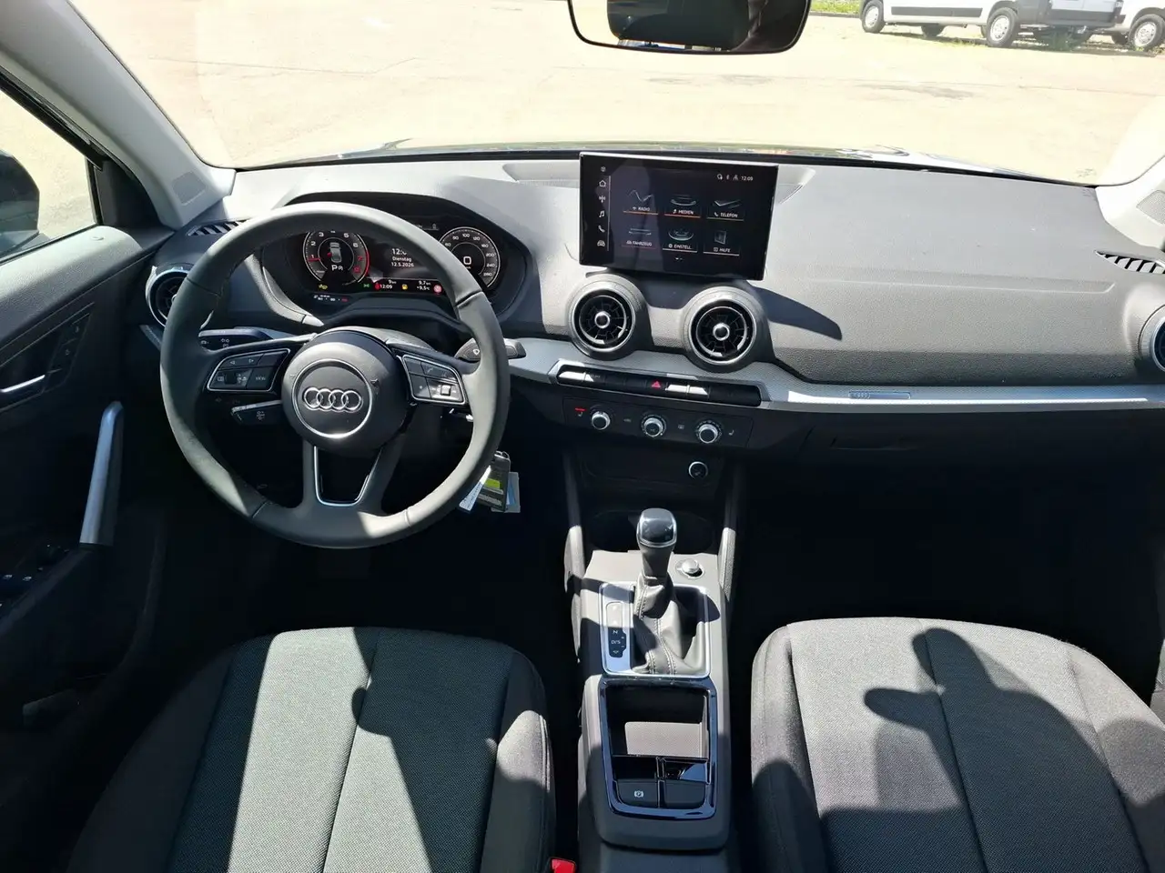Audi Q2 35 TFSI S-Tronic advanced *LED*Klima*SHZ* Klima 16