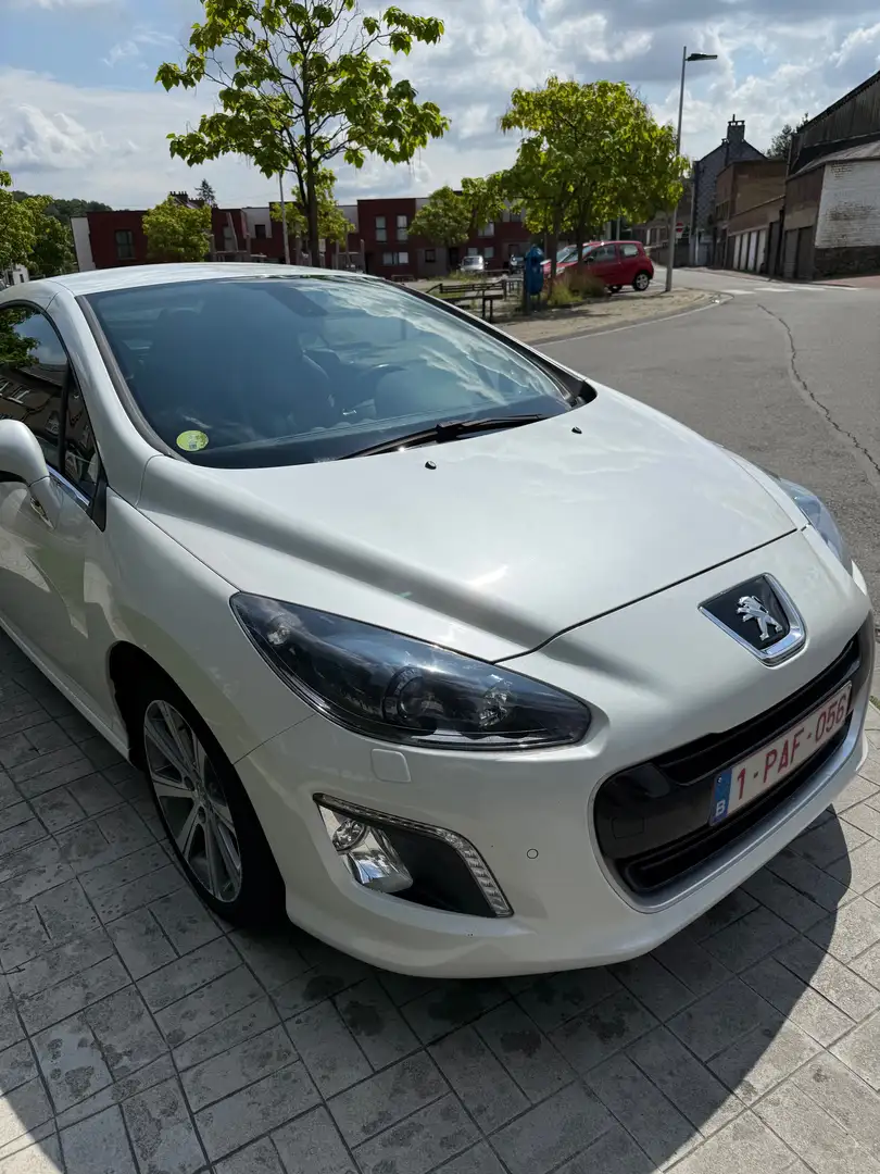 Peugeot 308 308 CC 2.0 HDi Feline Wit - 1
