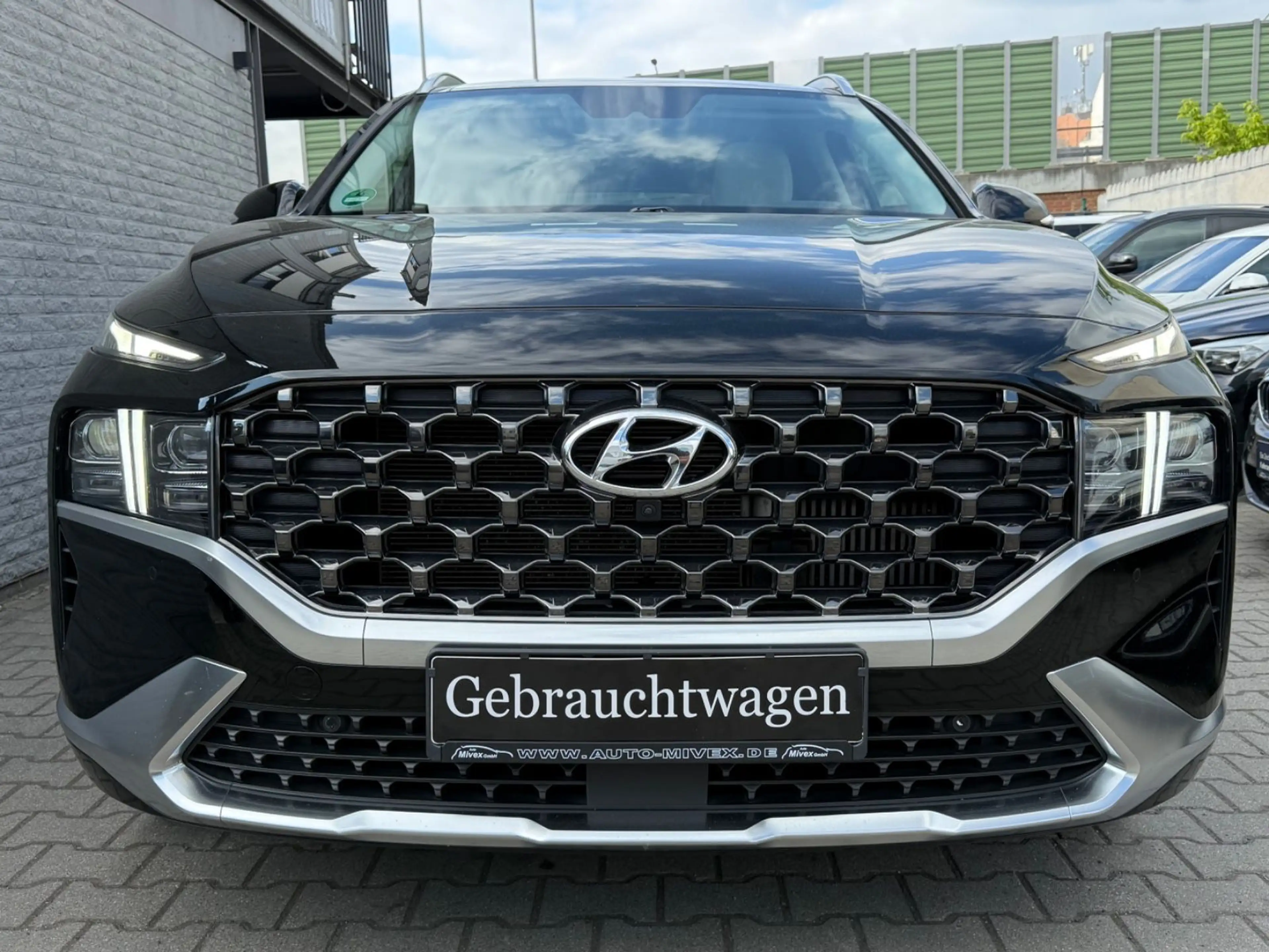 Hyundai SANTA FE 2,2 CRDi Signature 4WD 7-Sitzer Voll — photo 3