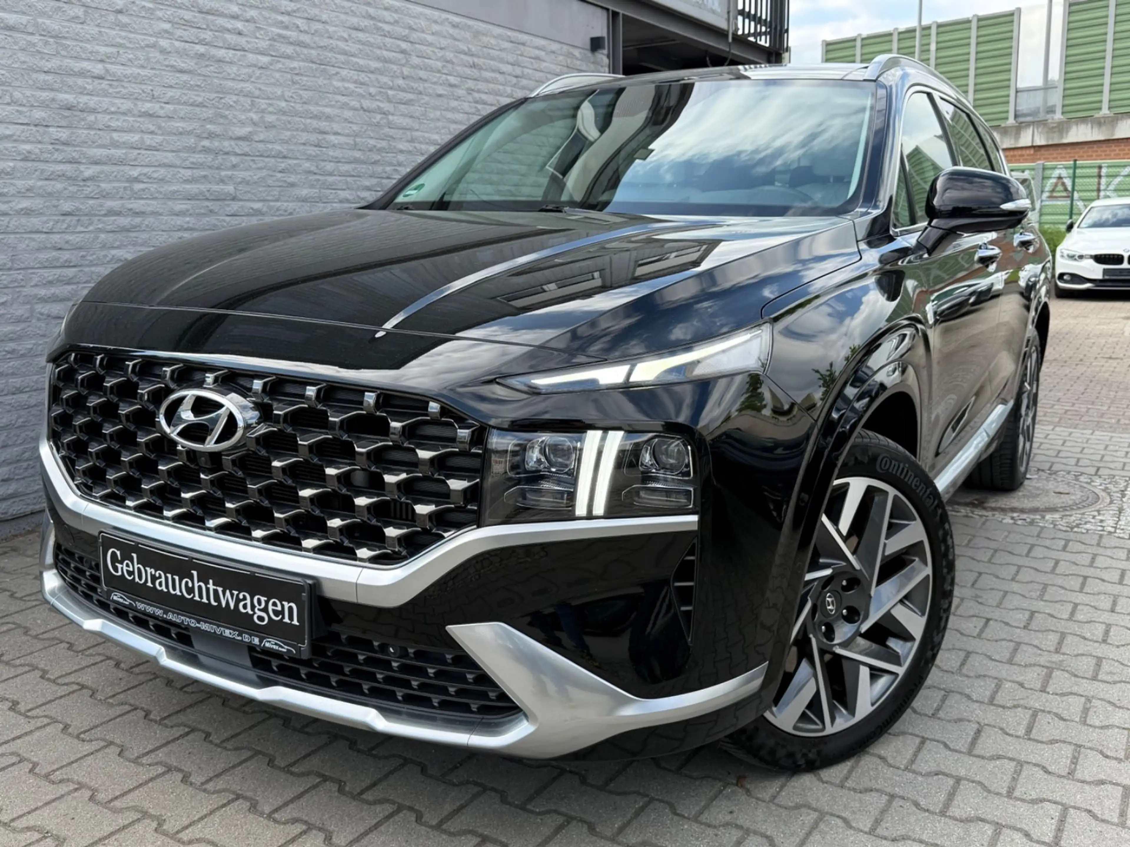 Hyundai SANTA FE 2,2 CRDi Signature 4WD 7-Sitzer Voll — photo 2