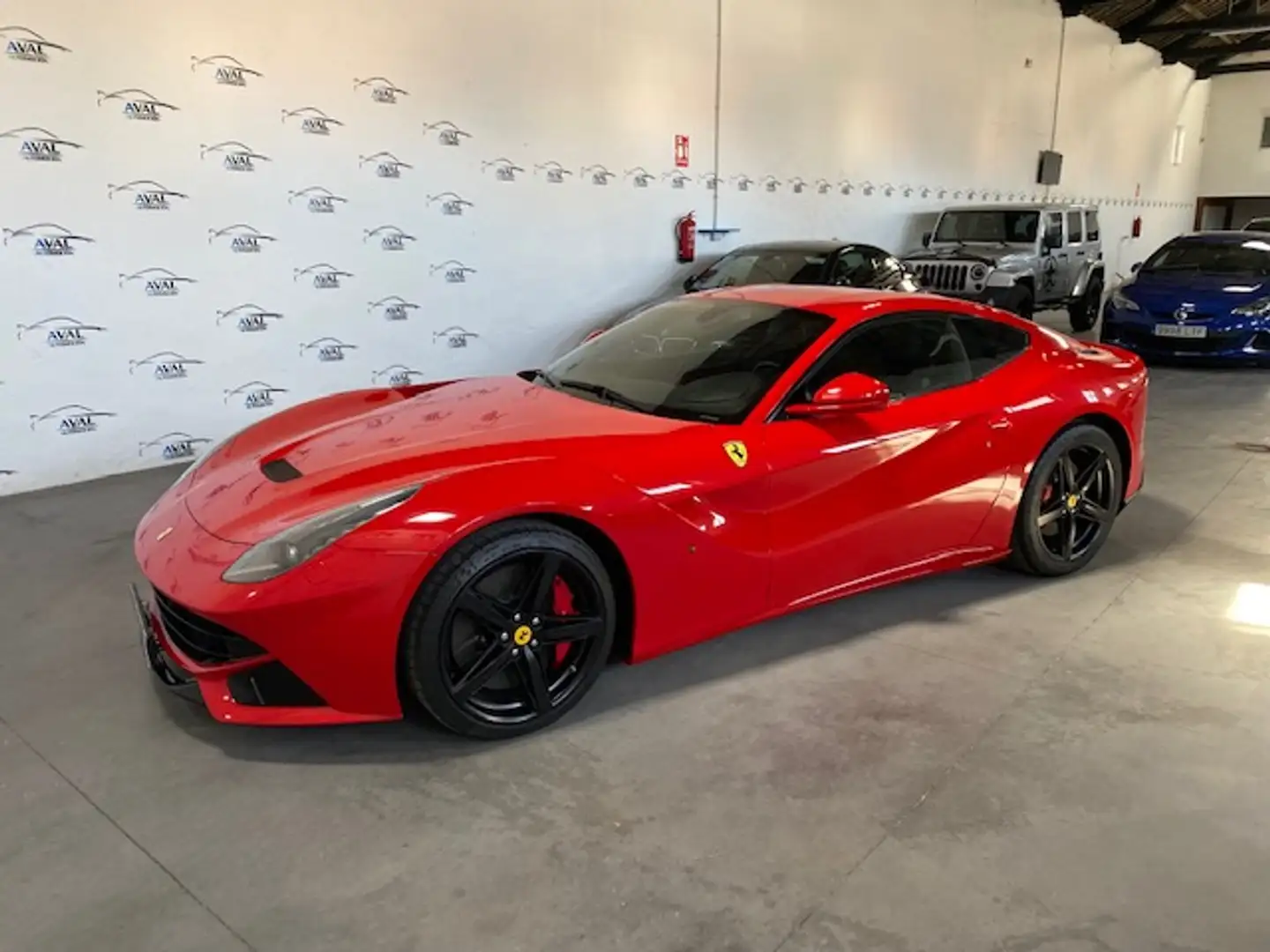 Ferrari F12 F12berlinetta Червоний - 1
