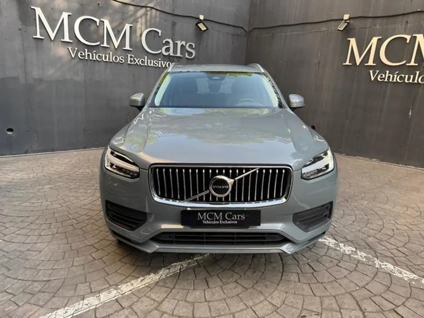 Volvo XC90 B5 Core AWD Aut. Gris - 2
