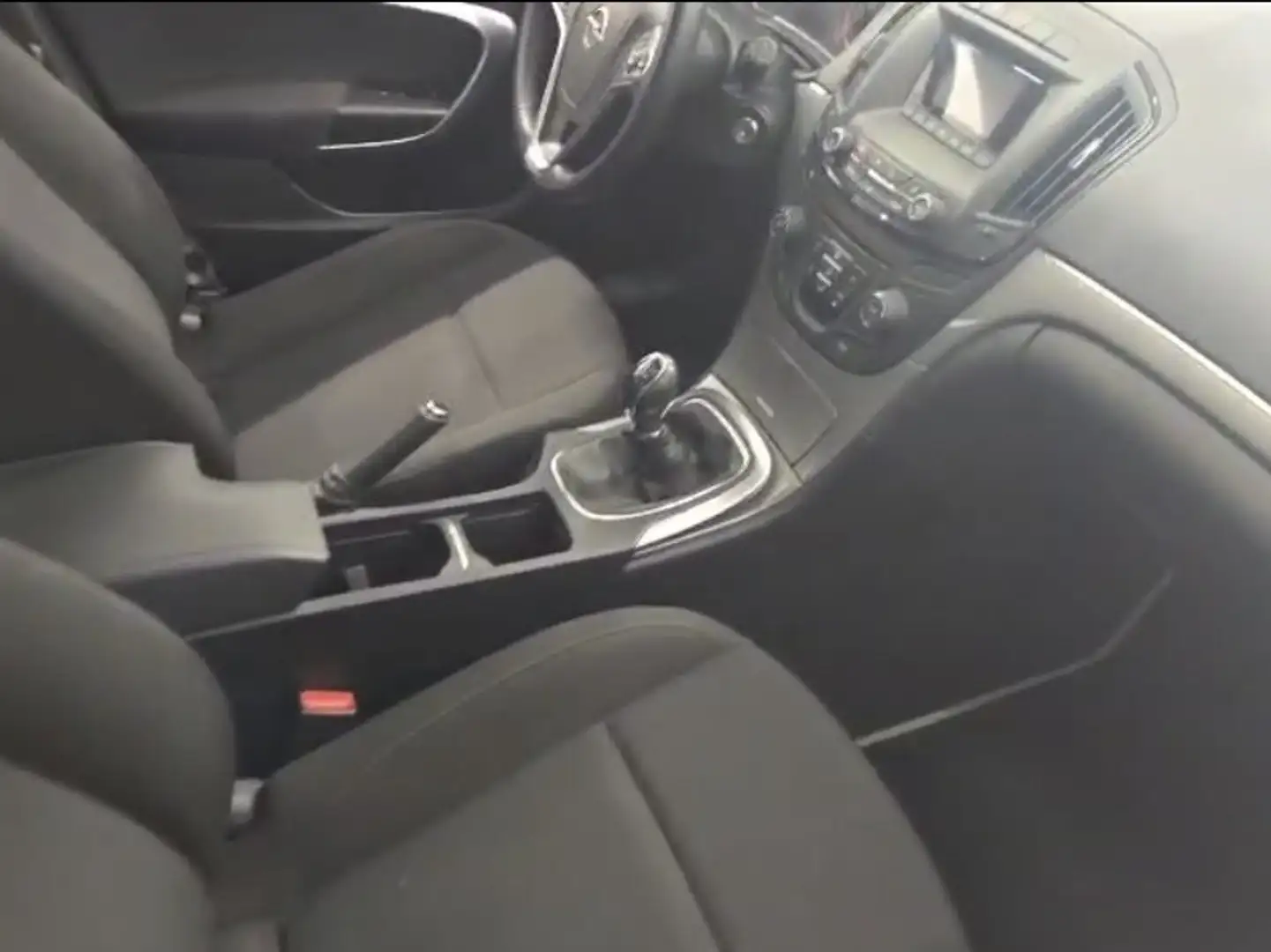 Opel Insignia Sports Tourer 2.0 cdti Cosmo Business 104gr 140cv - 2