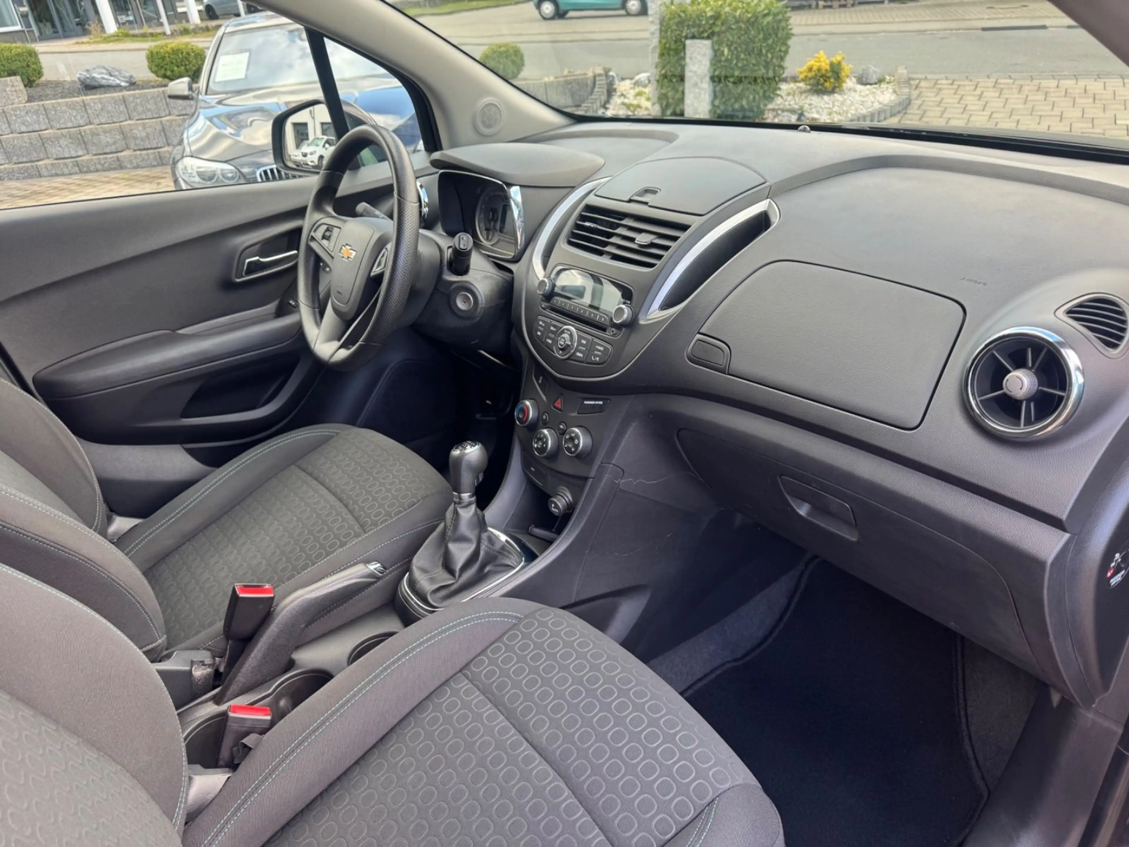 Chevrolet Trax 4x4 LS+/AHK/Tempomat/PDC/Allwetter — photo 13