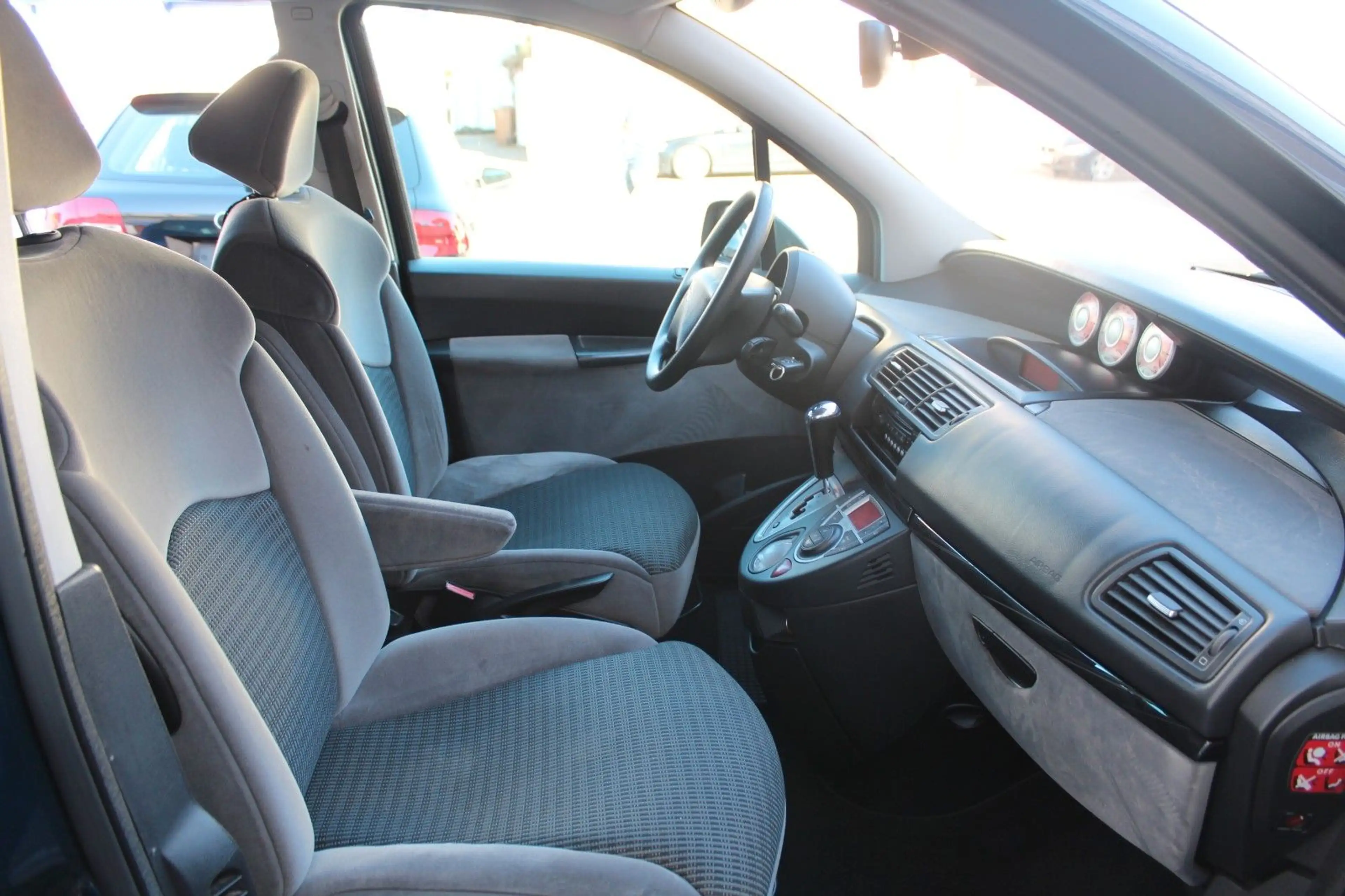Citroen C8 2.2 HDi Exclusive Sitzheizung*Xenon*1. Hand — photo 15