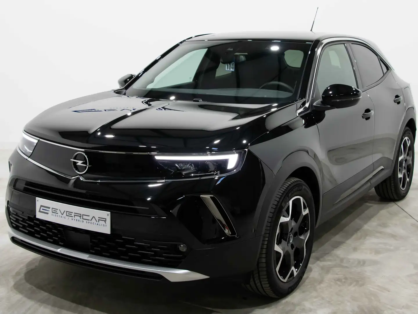 Opel Mokka-E ULTIMATE ***MASSAGE*CARPLAY*ALCANTARA*** Noir - 1