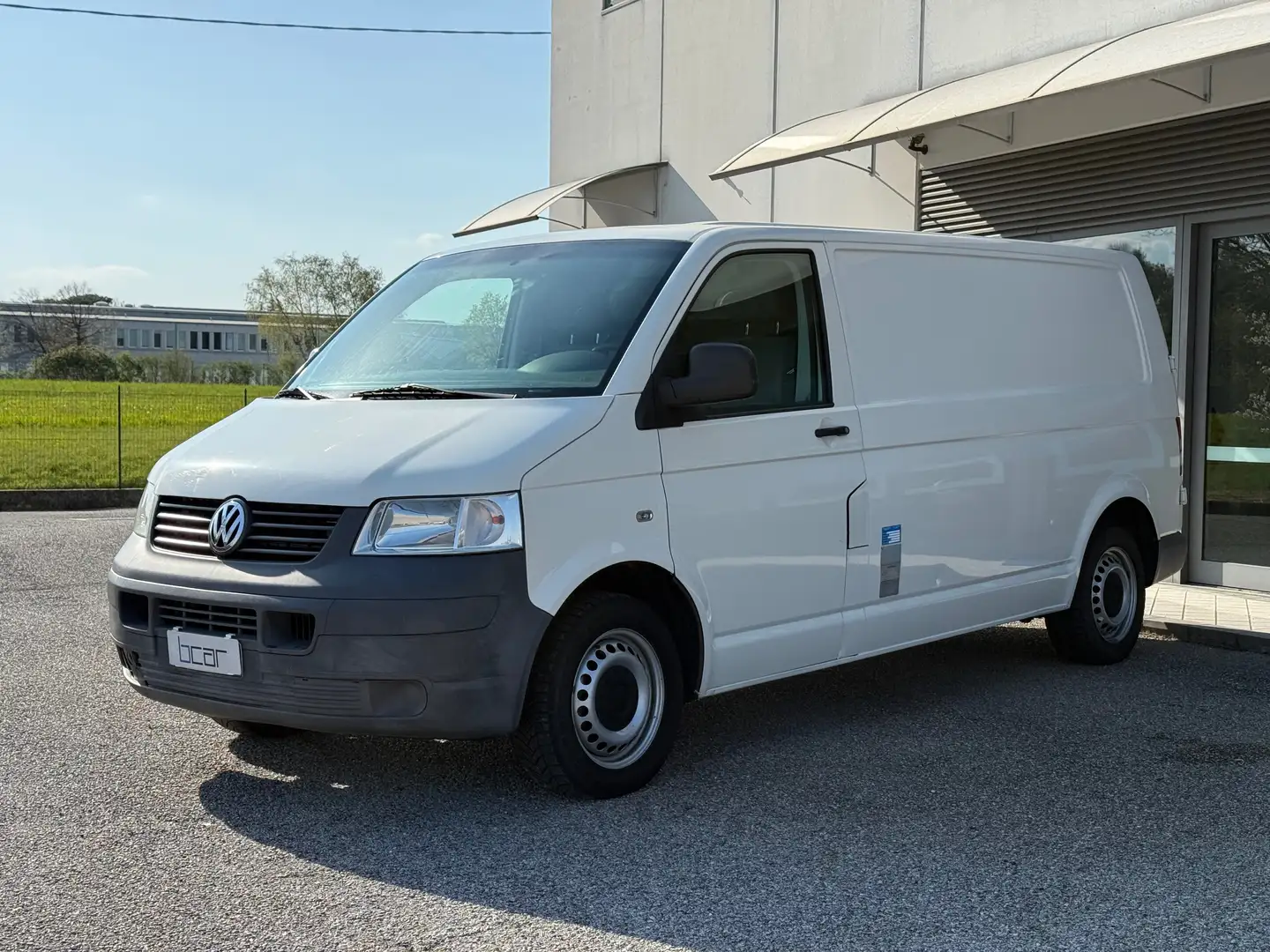 Volkswagen TRANSPORTER - 2.5 TDI PASSO LUNGO - FRIGO Weiß - 2