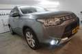 Mitsubishi Outlander 2.0 PHEV Instyle+ /NAVI / NAP / CAMERA/ DEALER OND Gris - thumbnail 2