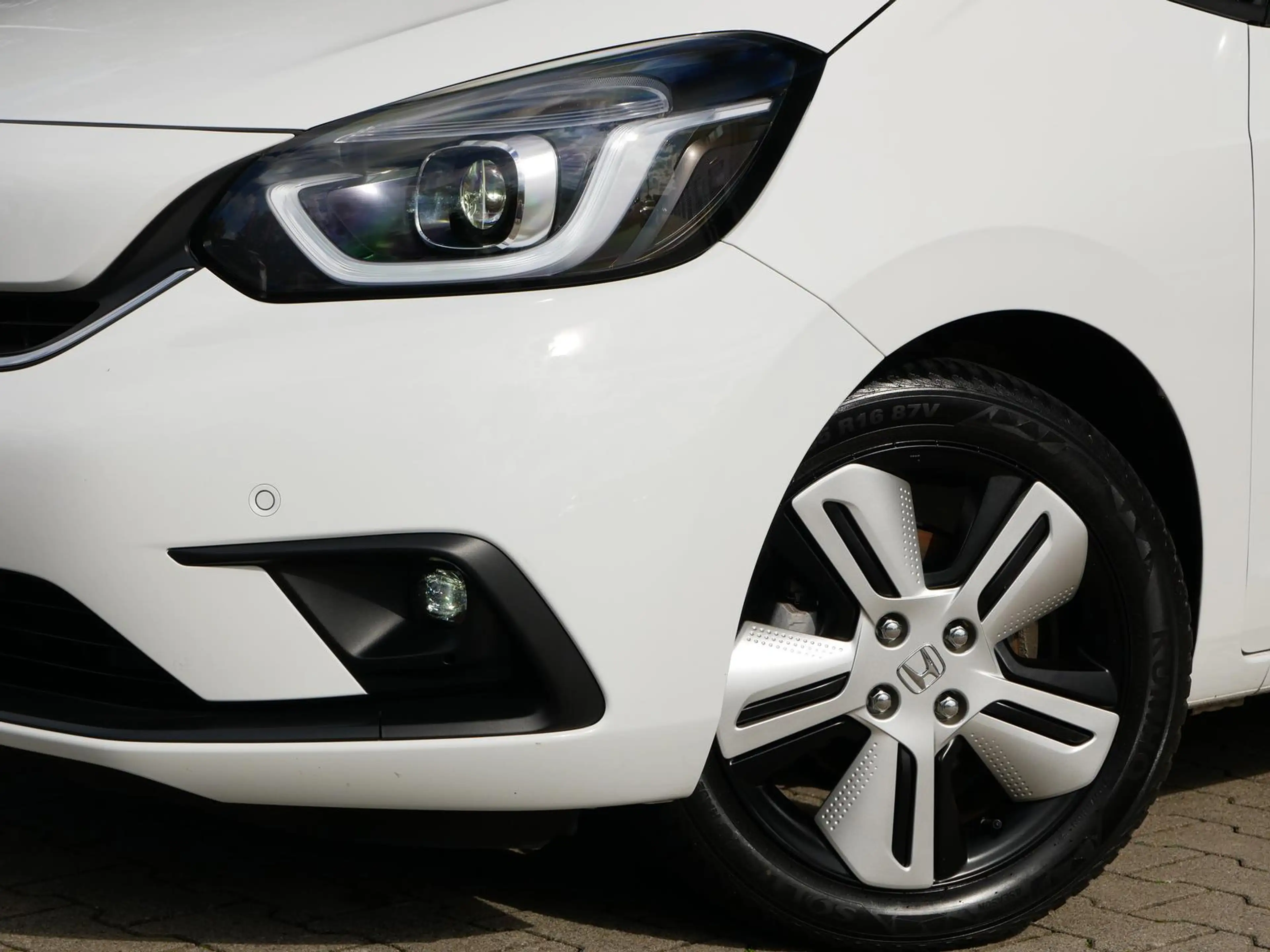 Honda Jazz Hybrid 1.5 Executive NAVI+SHZ+KAMERA+LHZ — photo 2